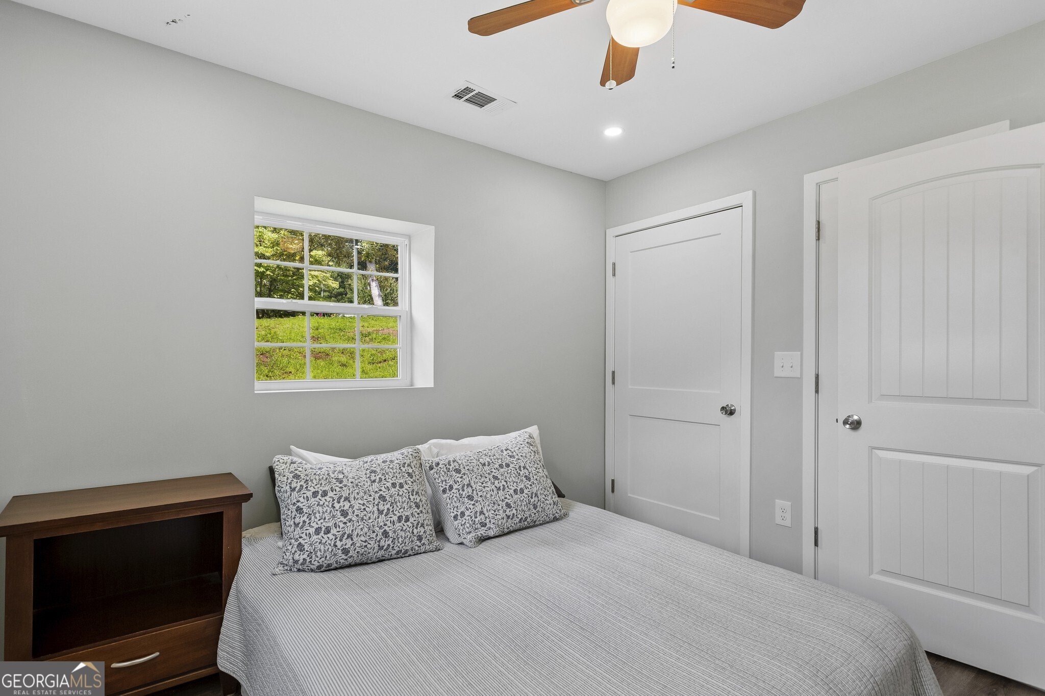 371 Pine Valley Road SW