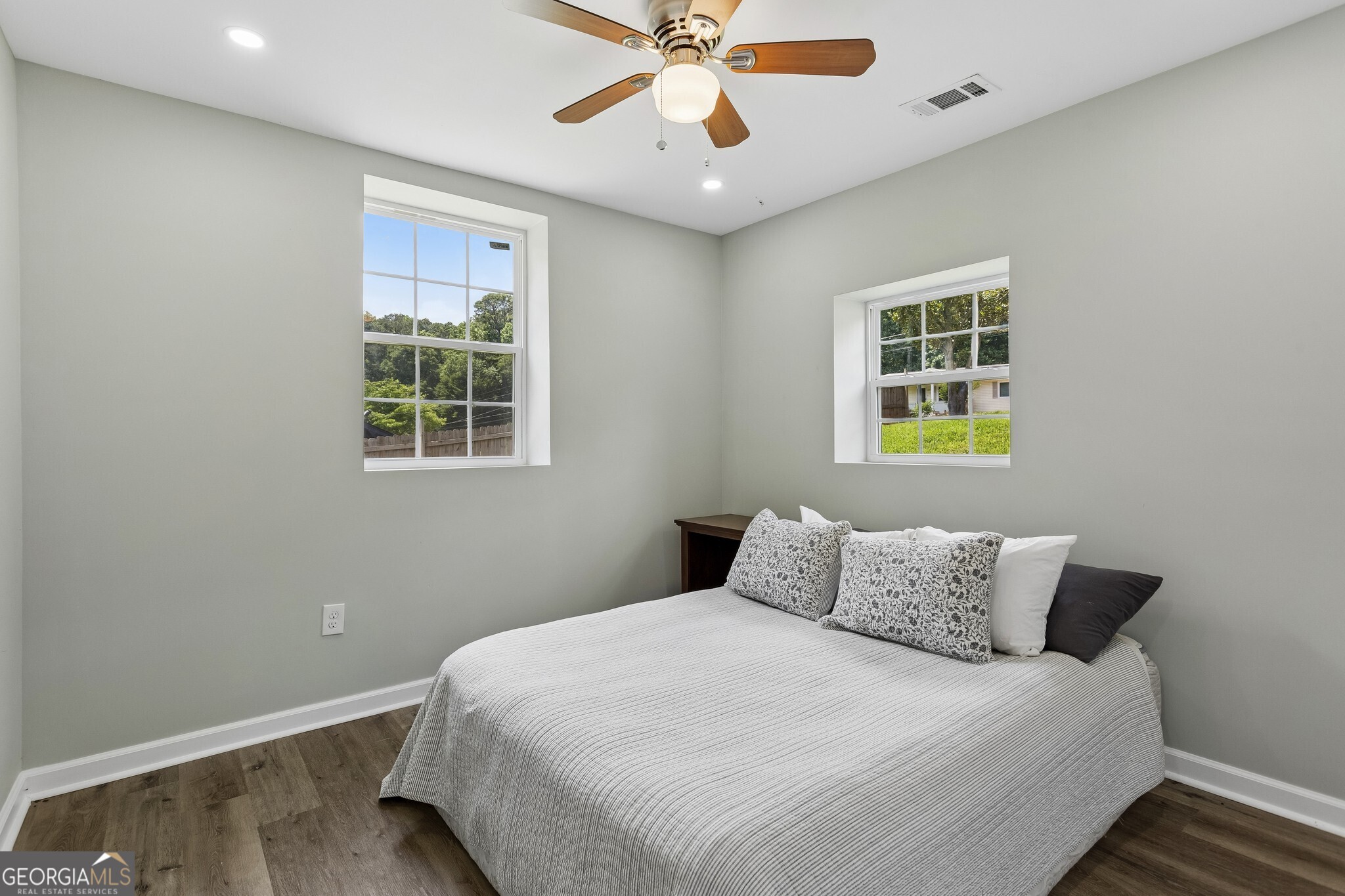 371 Pine Valley Road SW