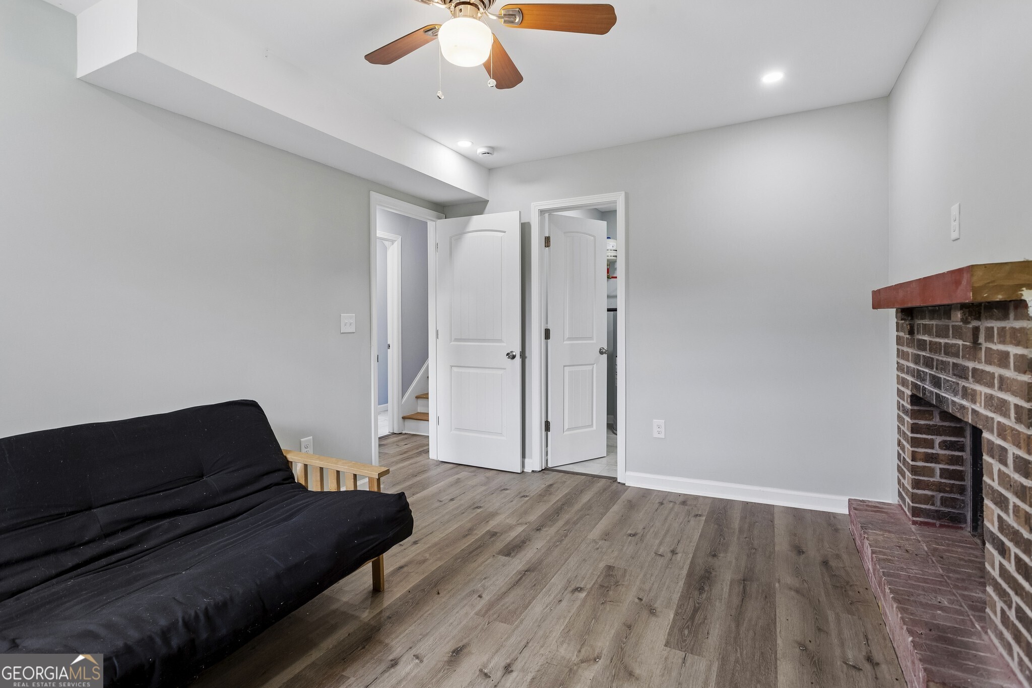371 Pine Valley Road SW