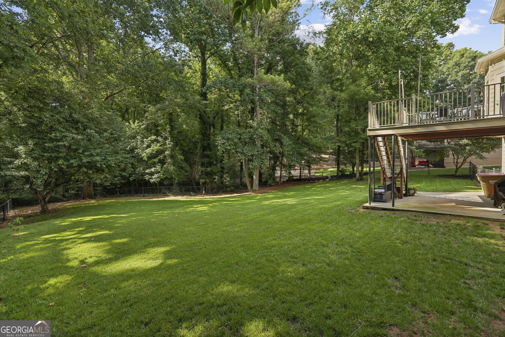 2055 Ivy Lane