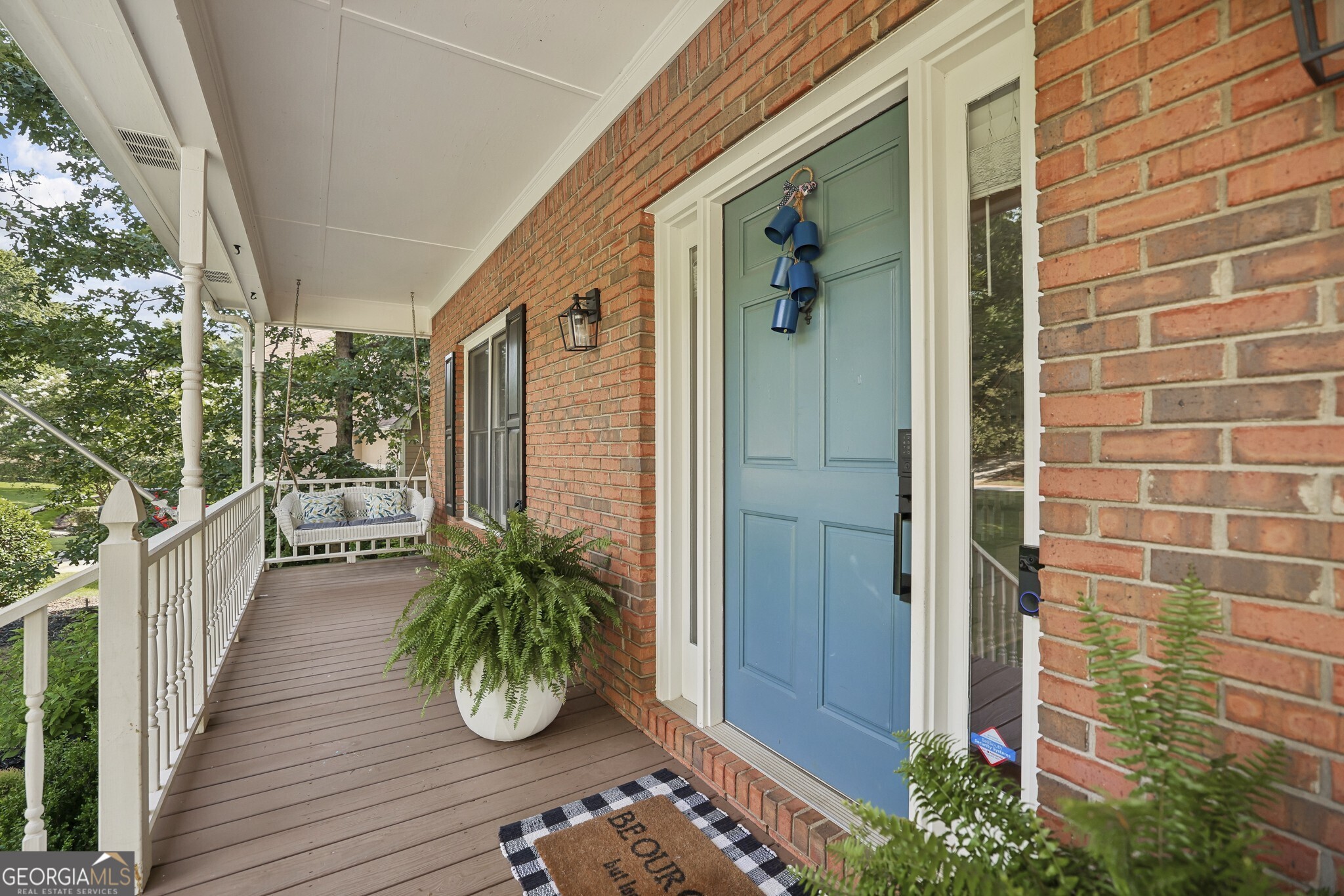 2055 Ivy Lane