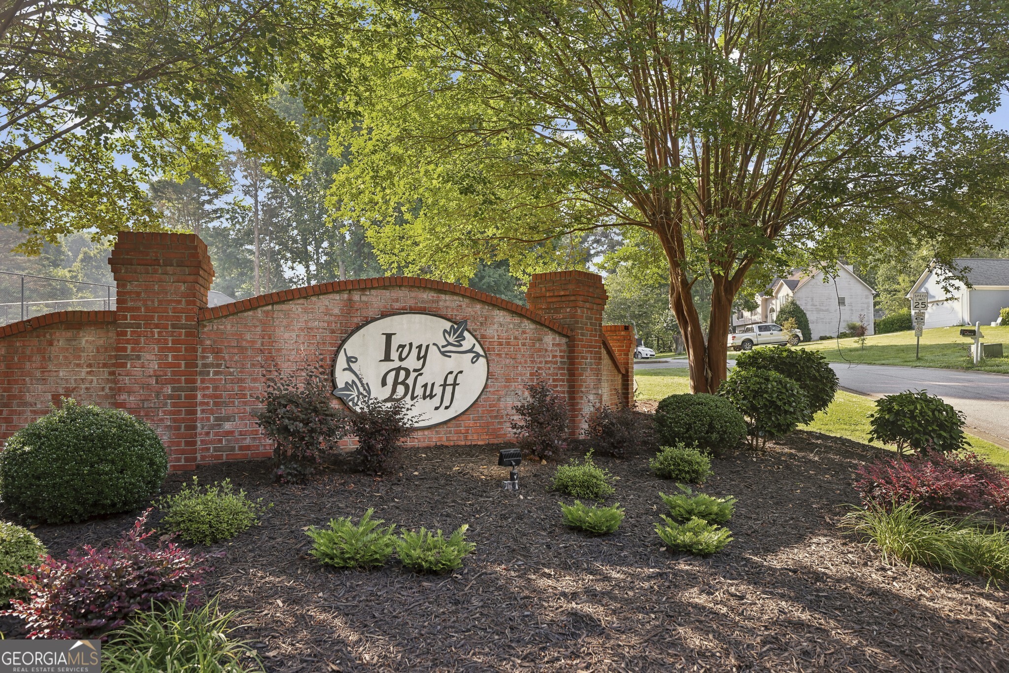 2055 Ivy Lane