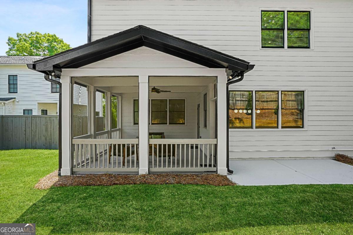 3216 Cedar Street