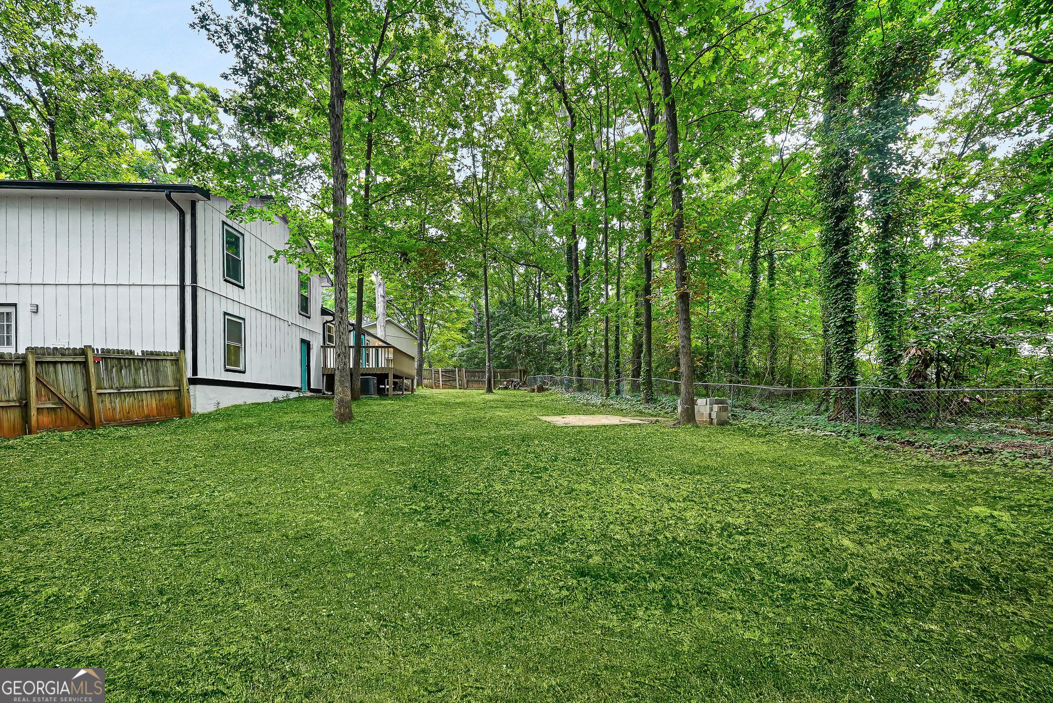 1469 W Rock Court