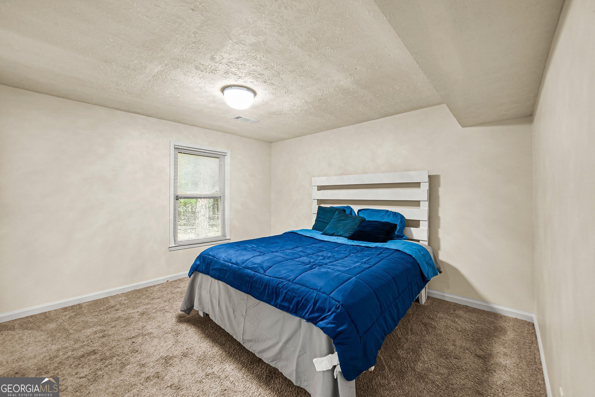 1469 W Rock Court