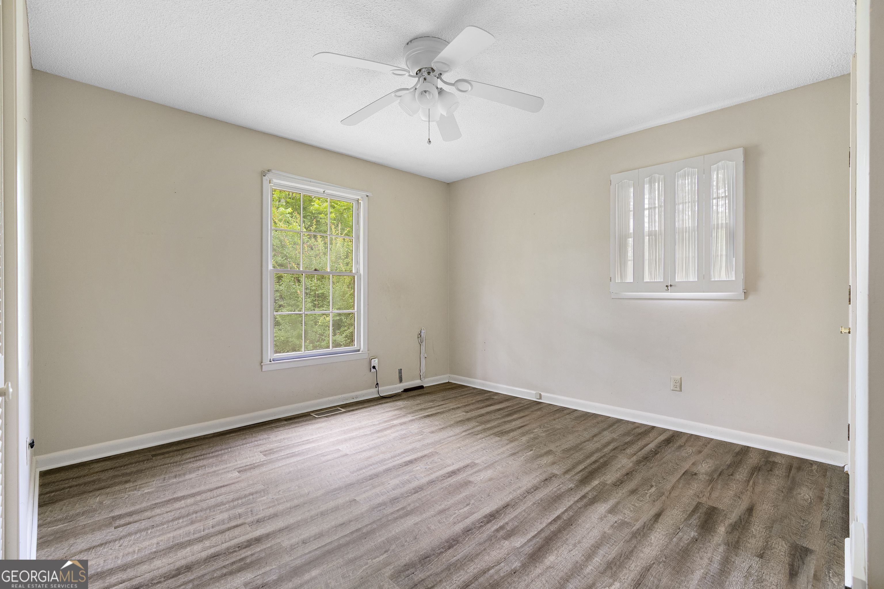 54 Ridgewood Drive