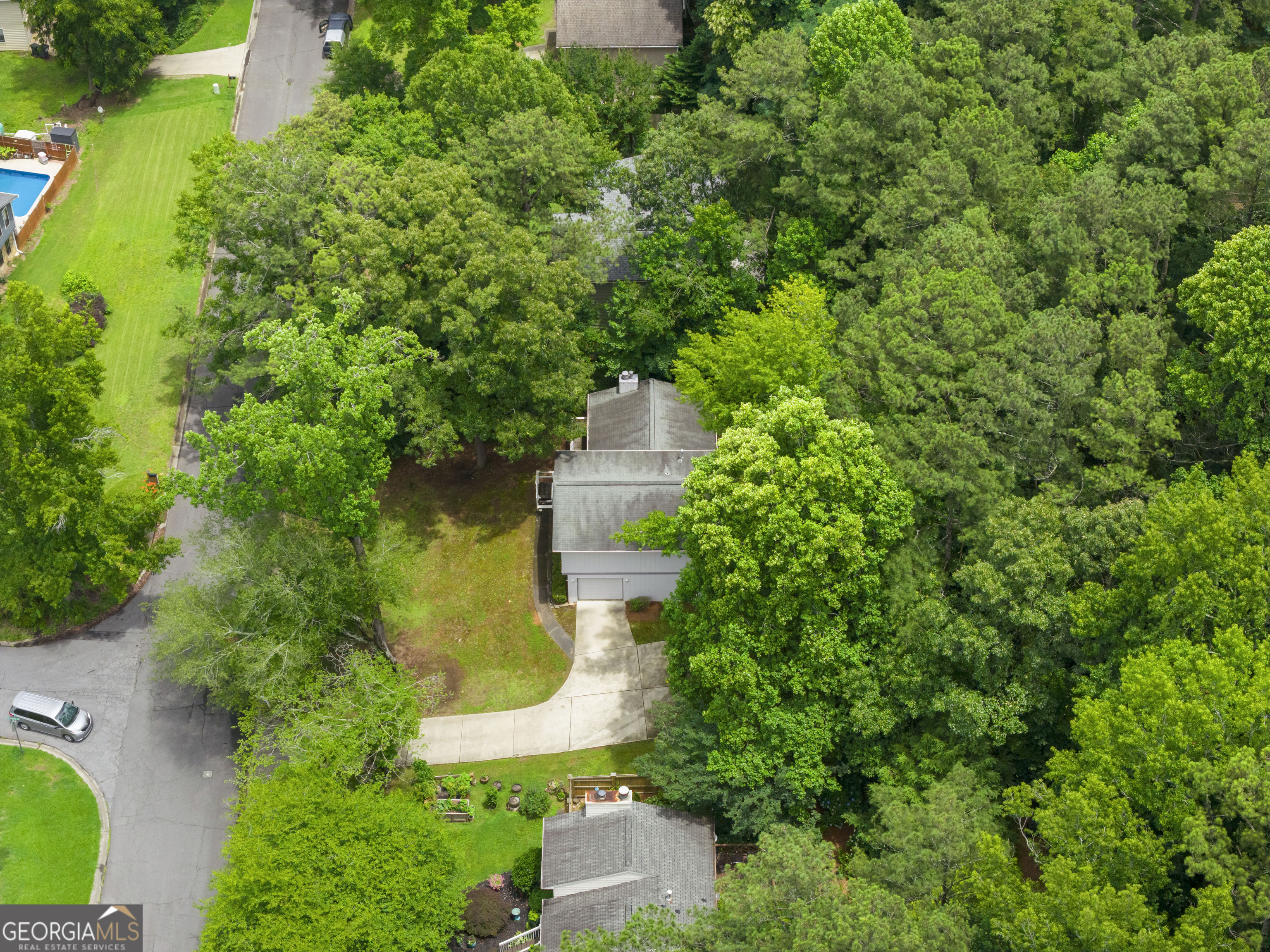 3260 Creek Hollow Drive