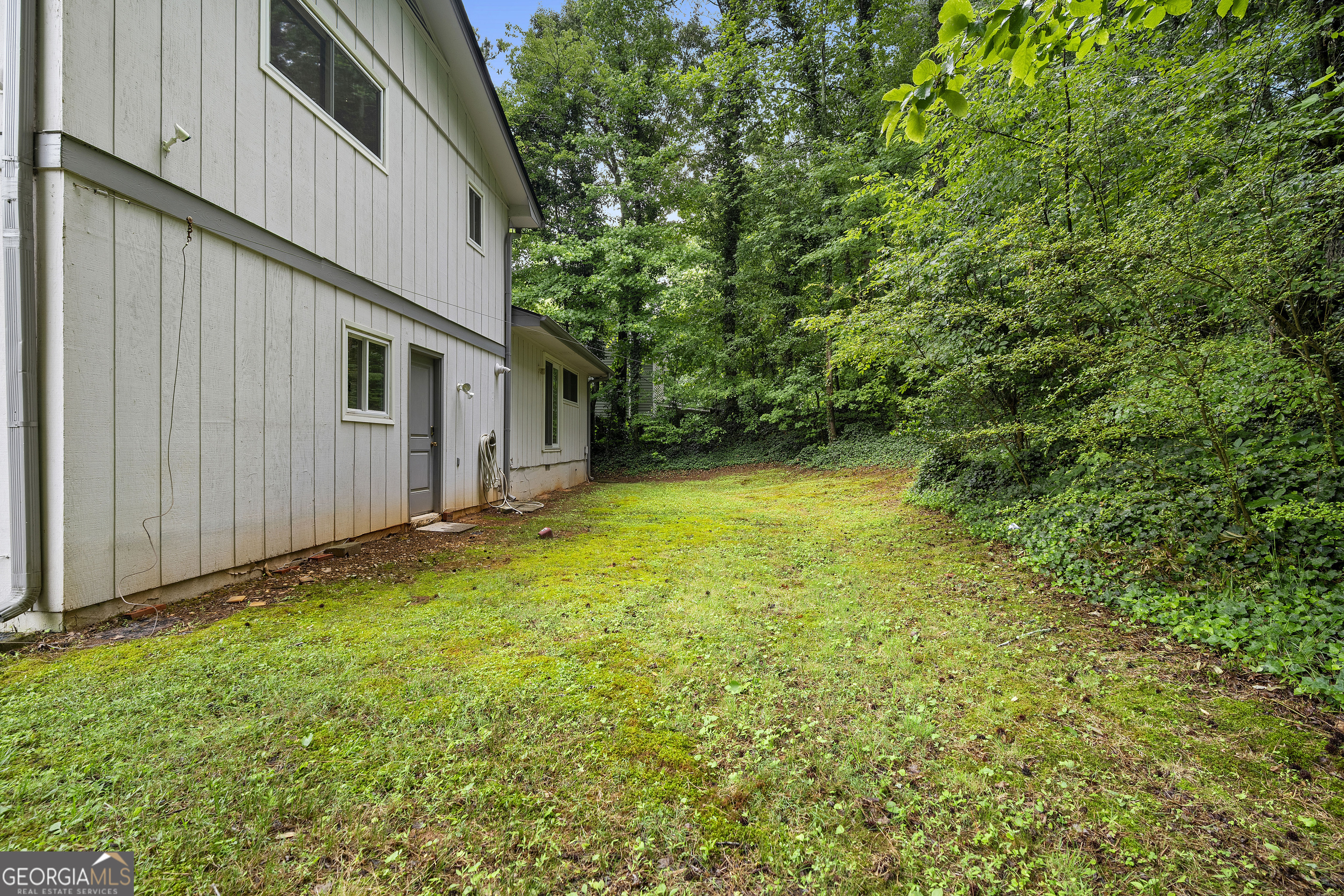 3260 Creek Hollow Drive