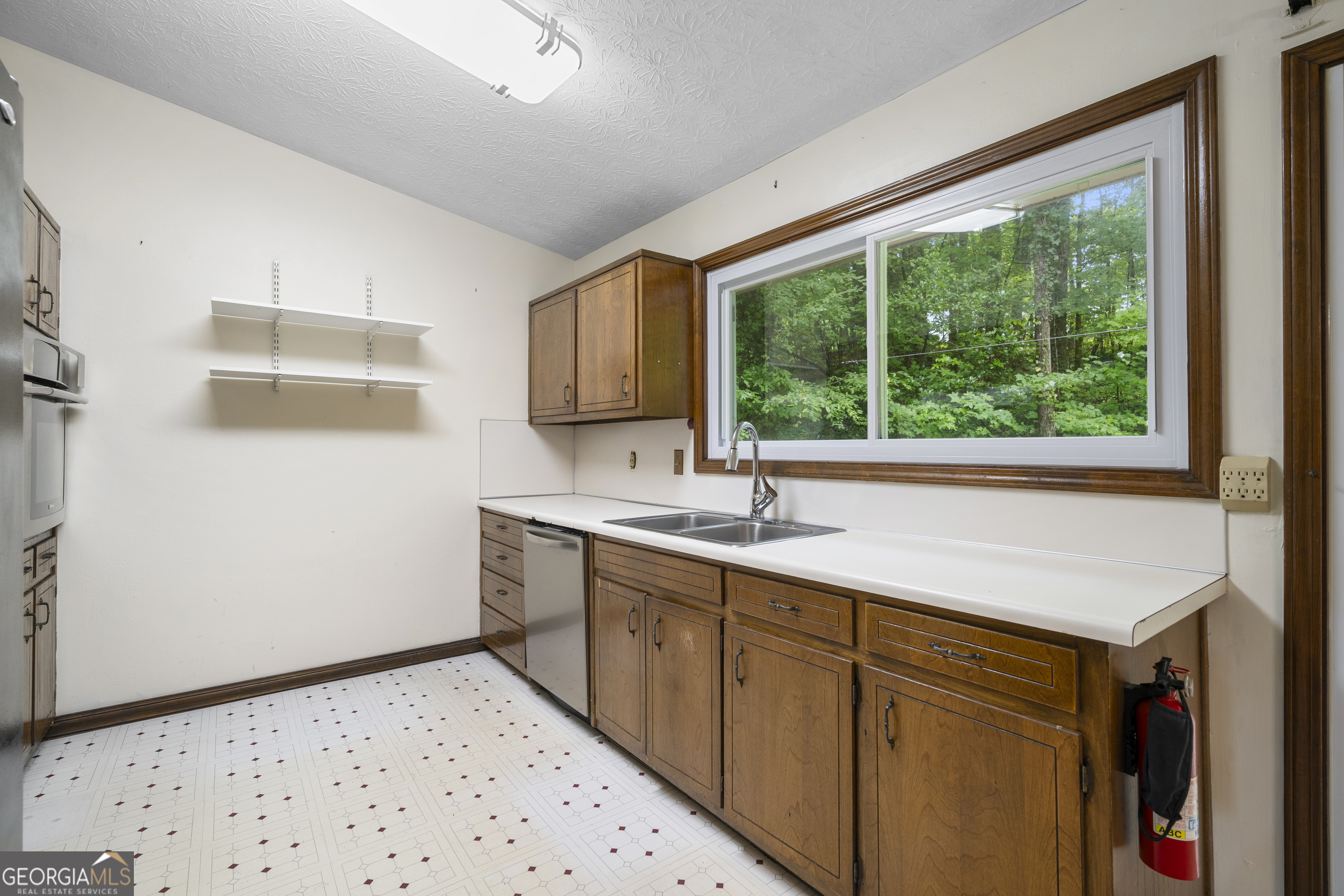 3260 Creek Hollow Drive
