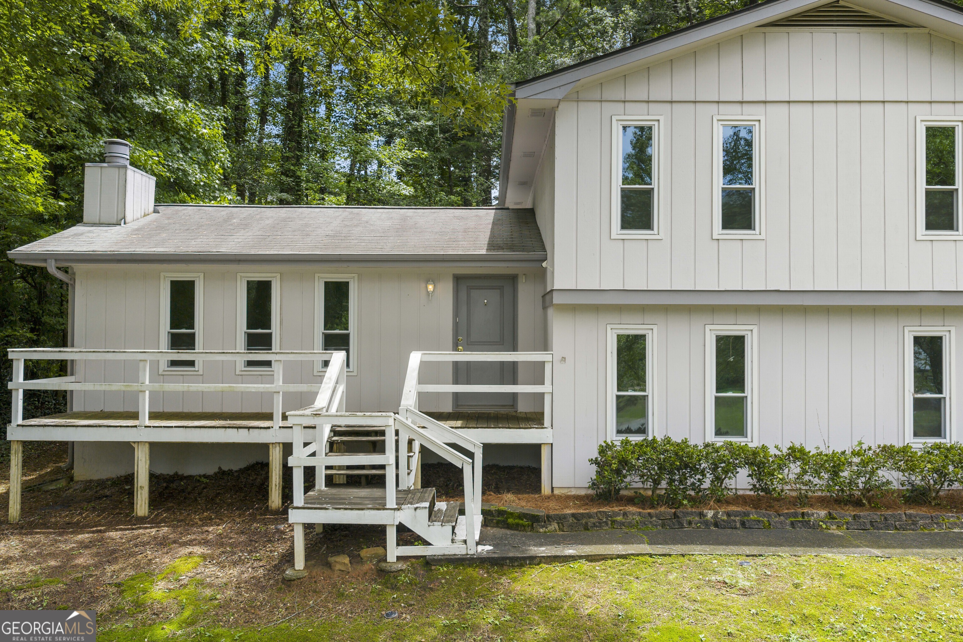 3260 Creek Hollow Drive