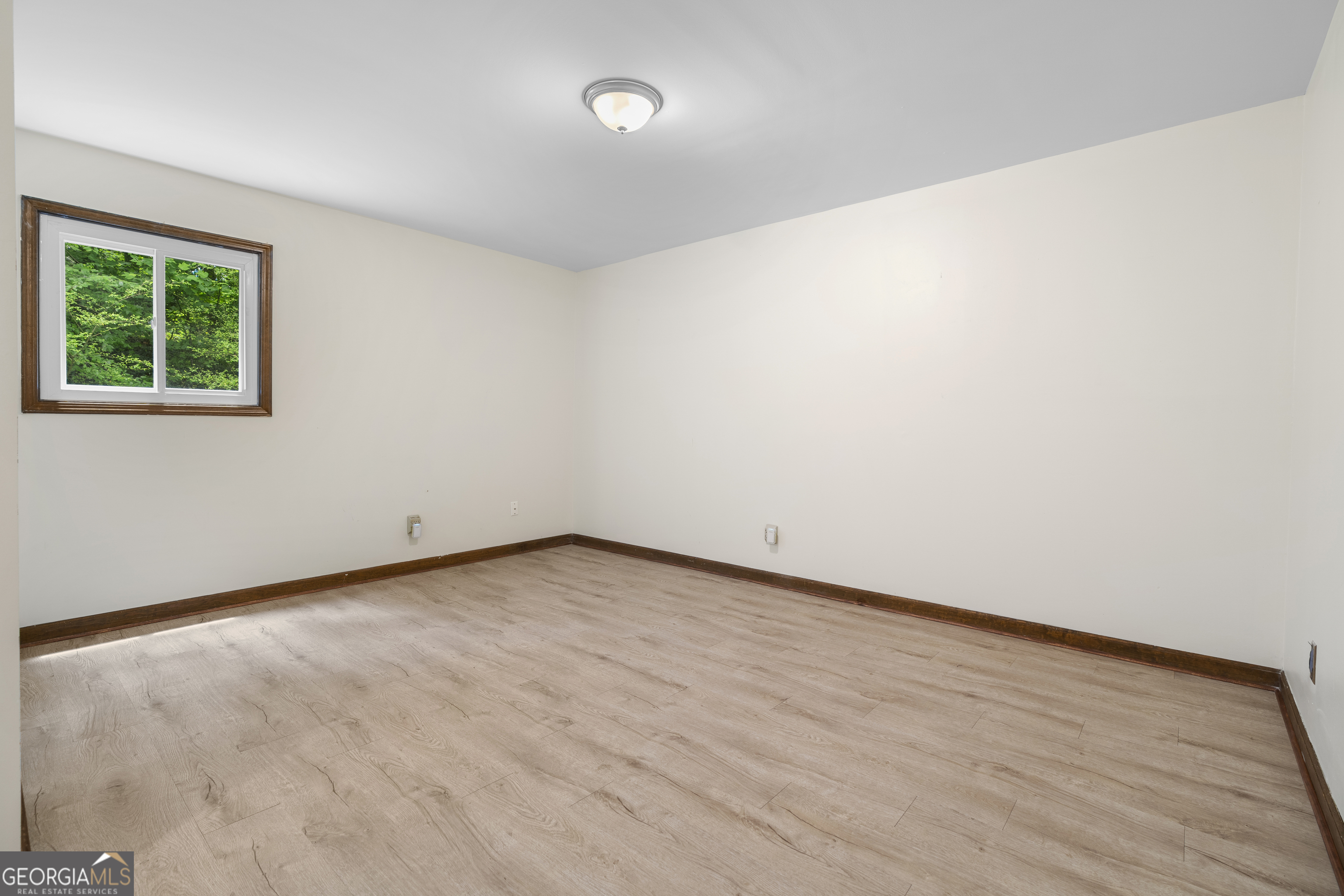3260 Creek Hollow Drive