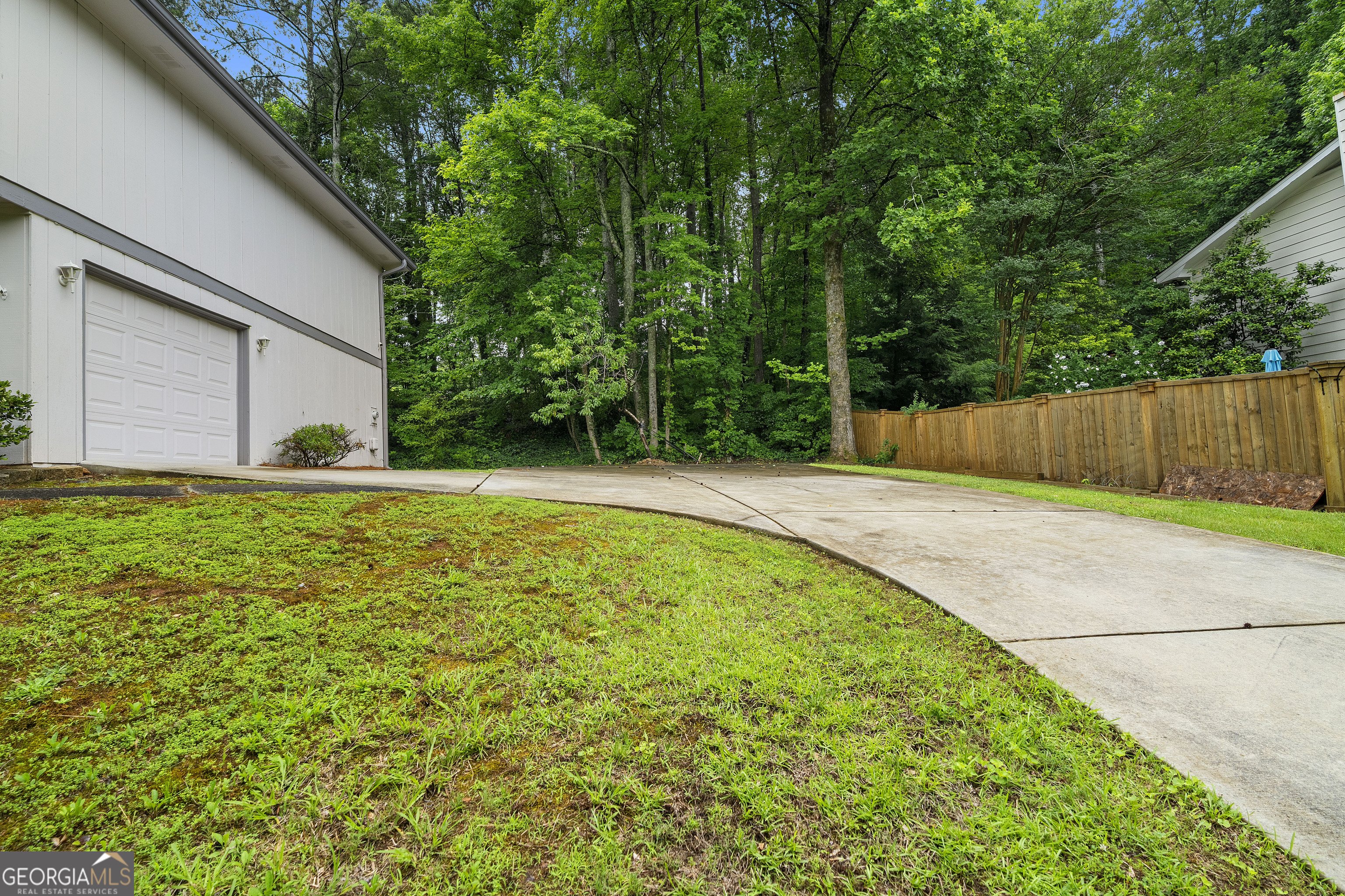 3260 Creek Hollow Drive
