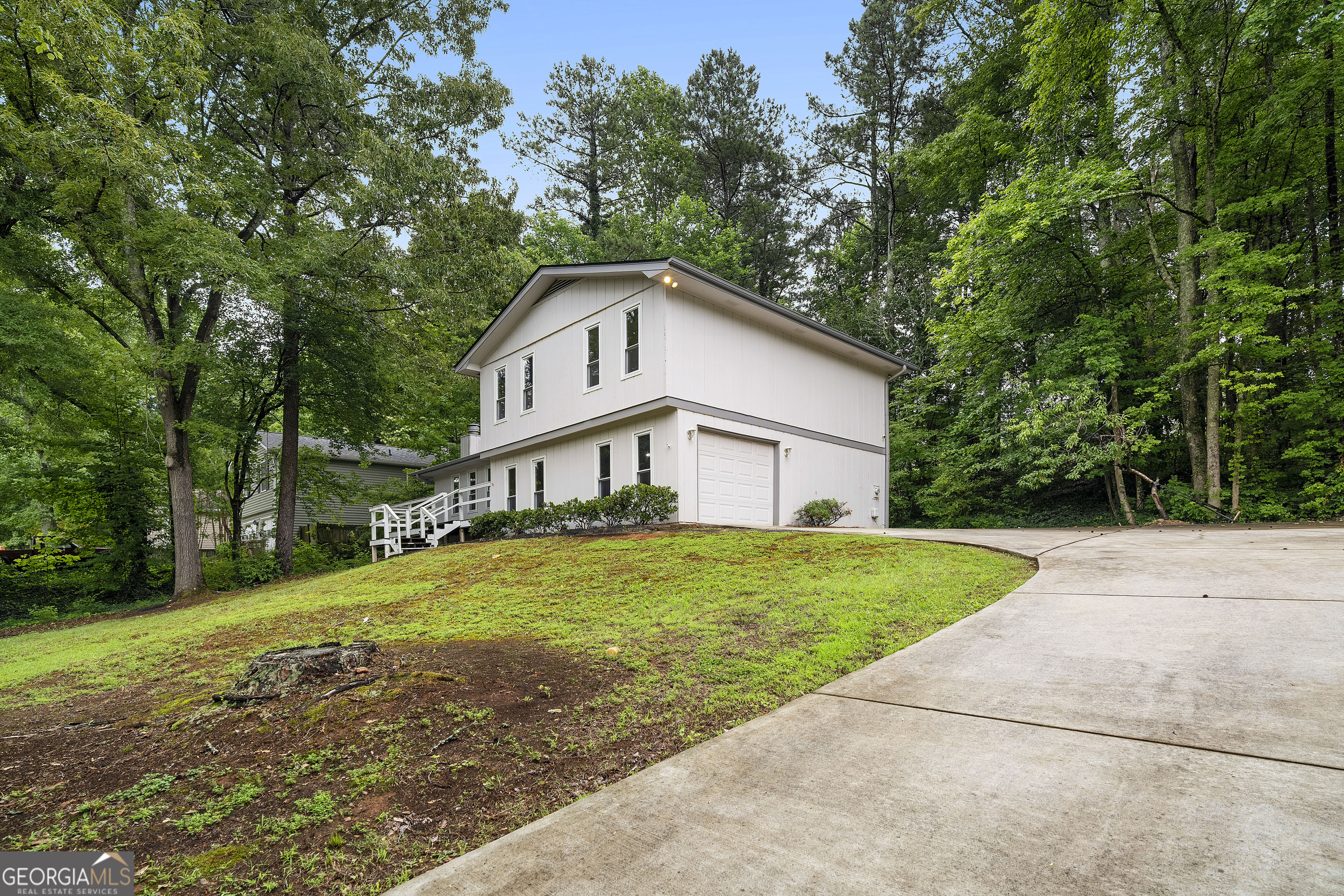 3260 Creek Hollow Drive