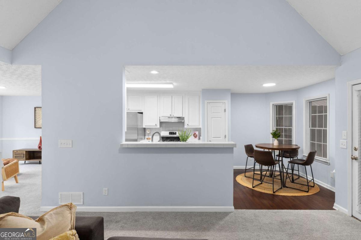 106 Hearthstone Drive