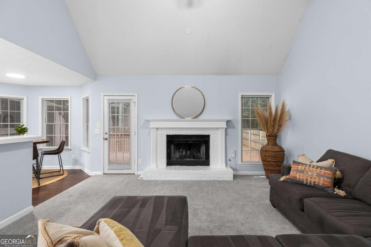 106 Hearthstone Drive