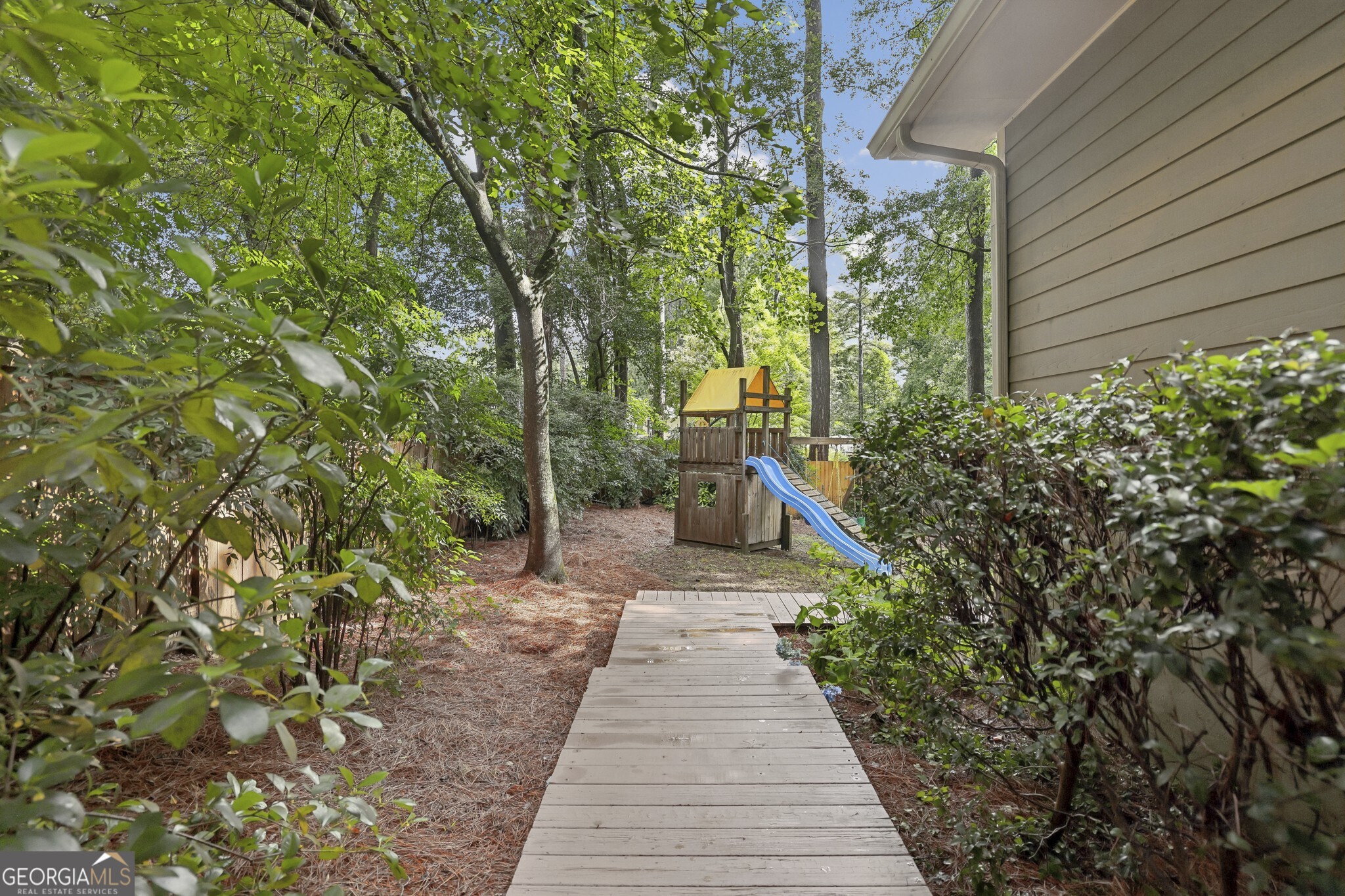 1336 Fama Drive