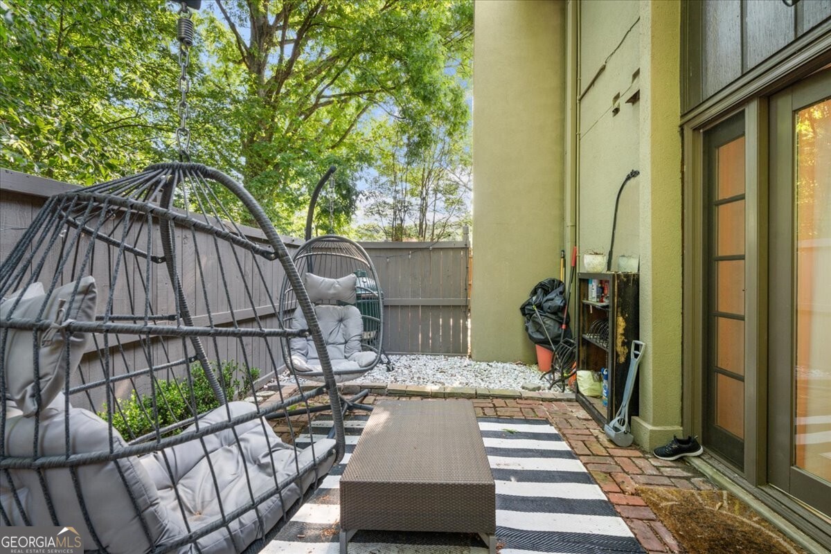47 Ivy Trail NE