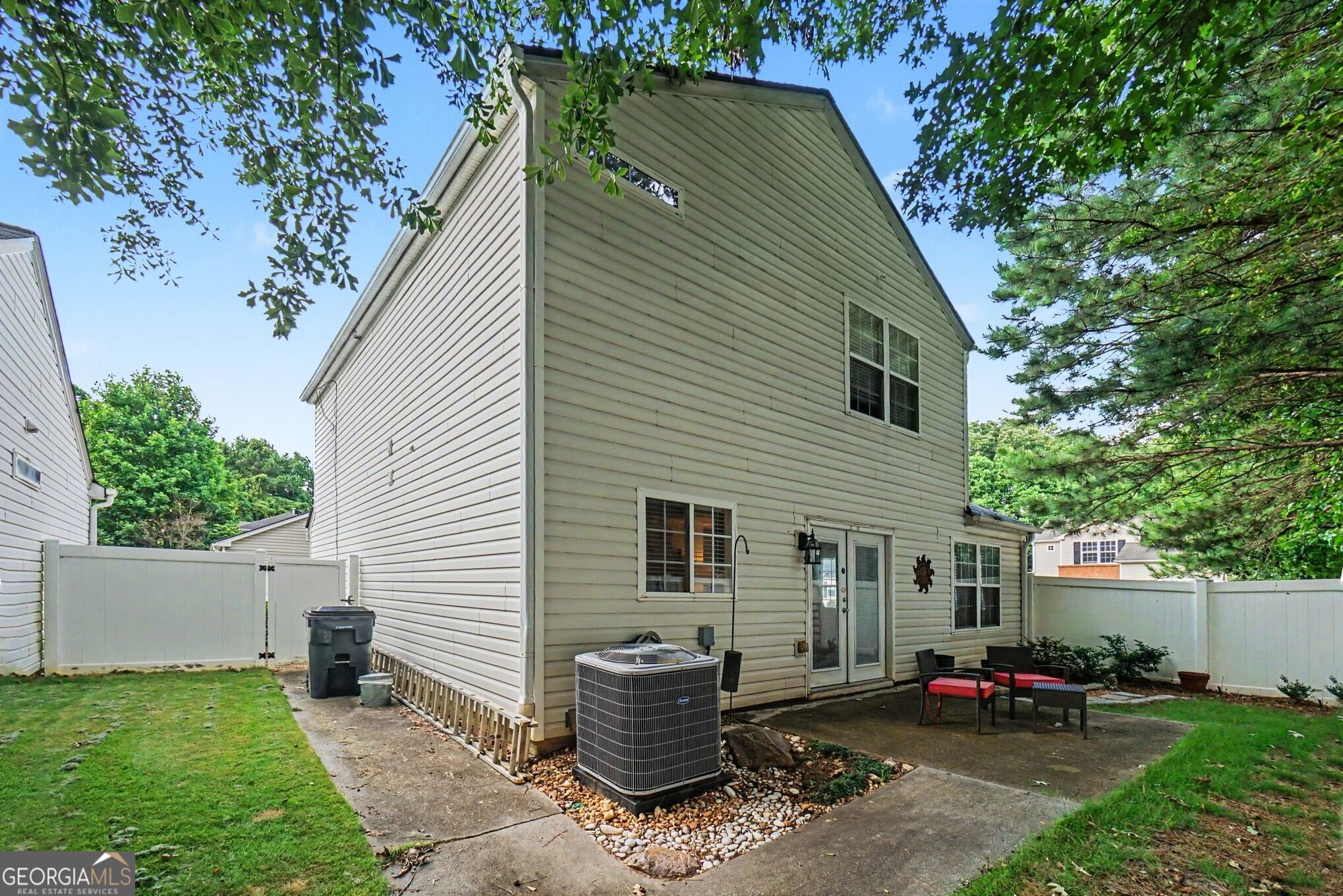 321 Windcroft Lane NW