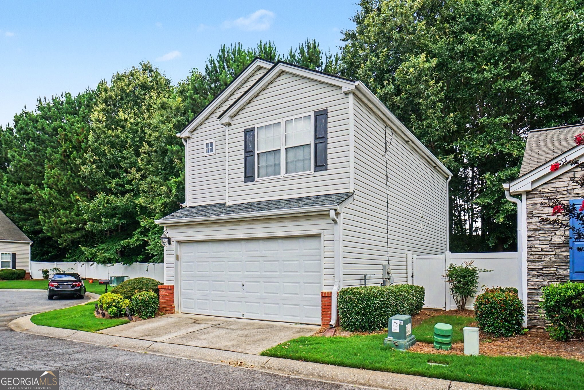 321 Windcroft Lane NW