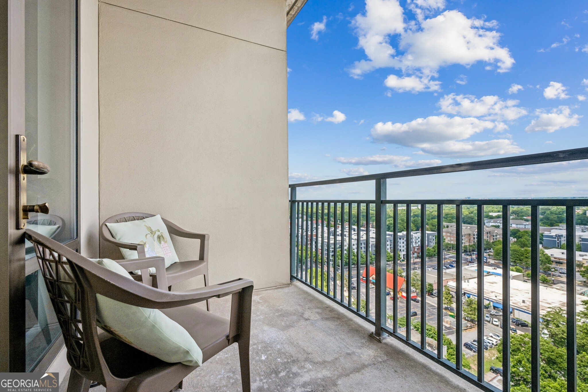 565 Peachtree Street NE # 1610