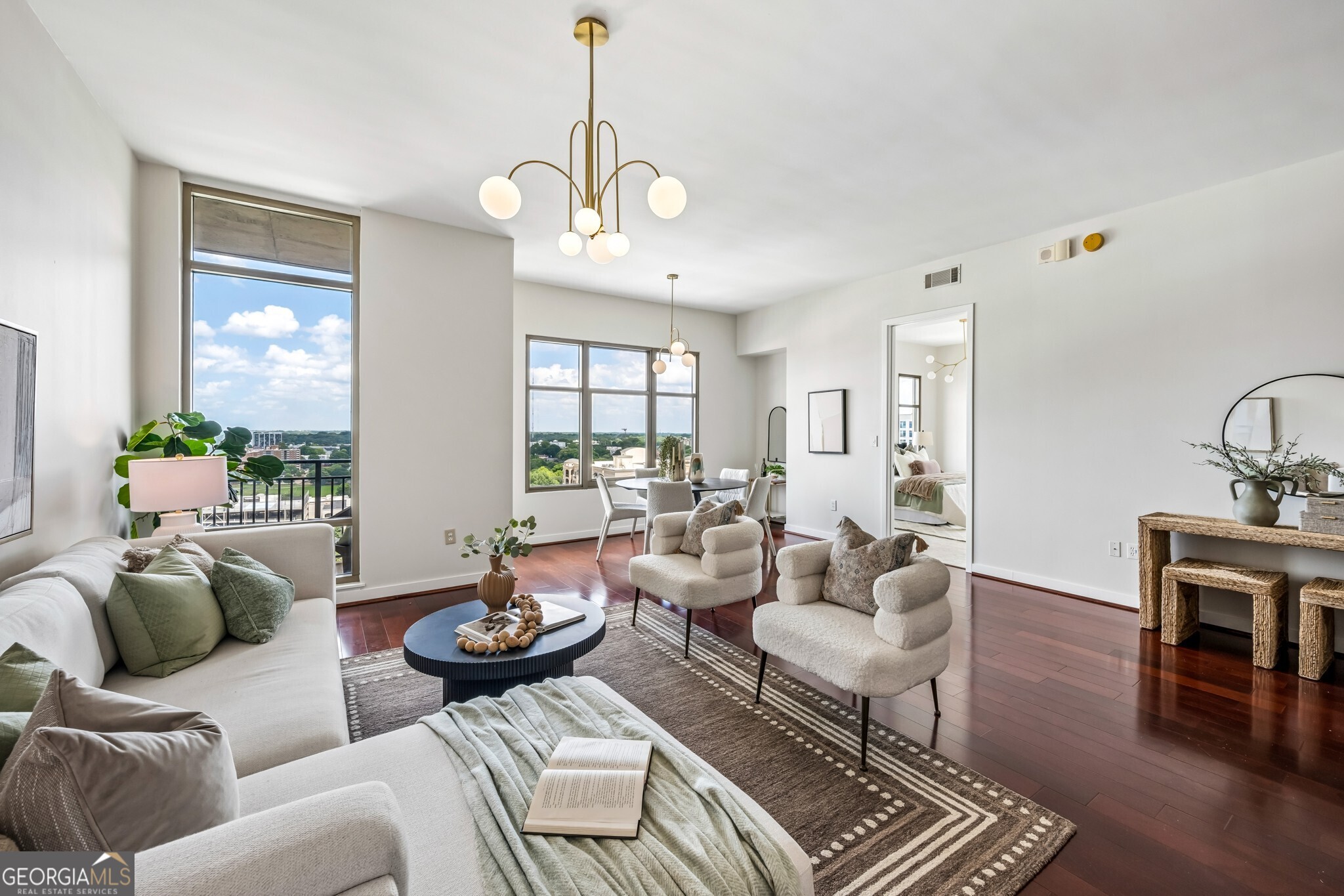 565 Peachtree Street NE # 1610