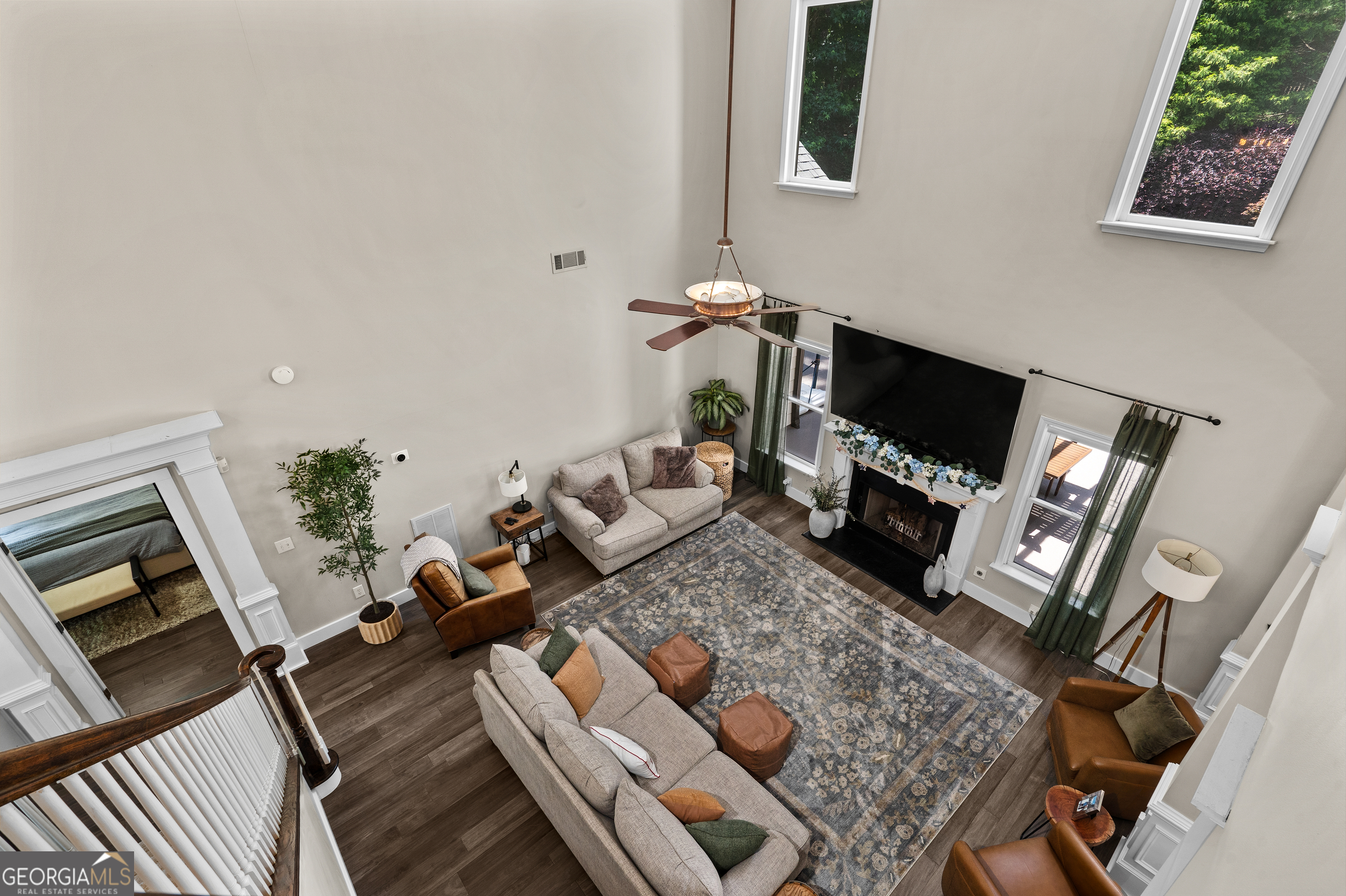 1105 Regiment Drive NW