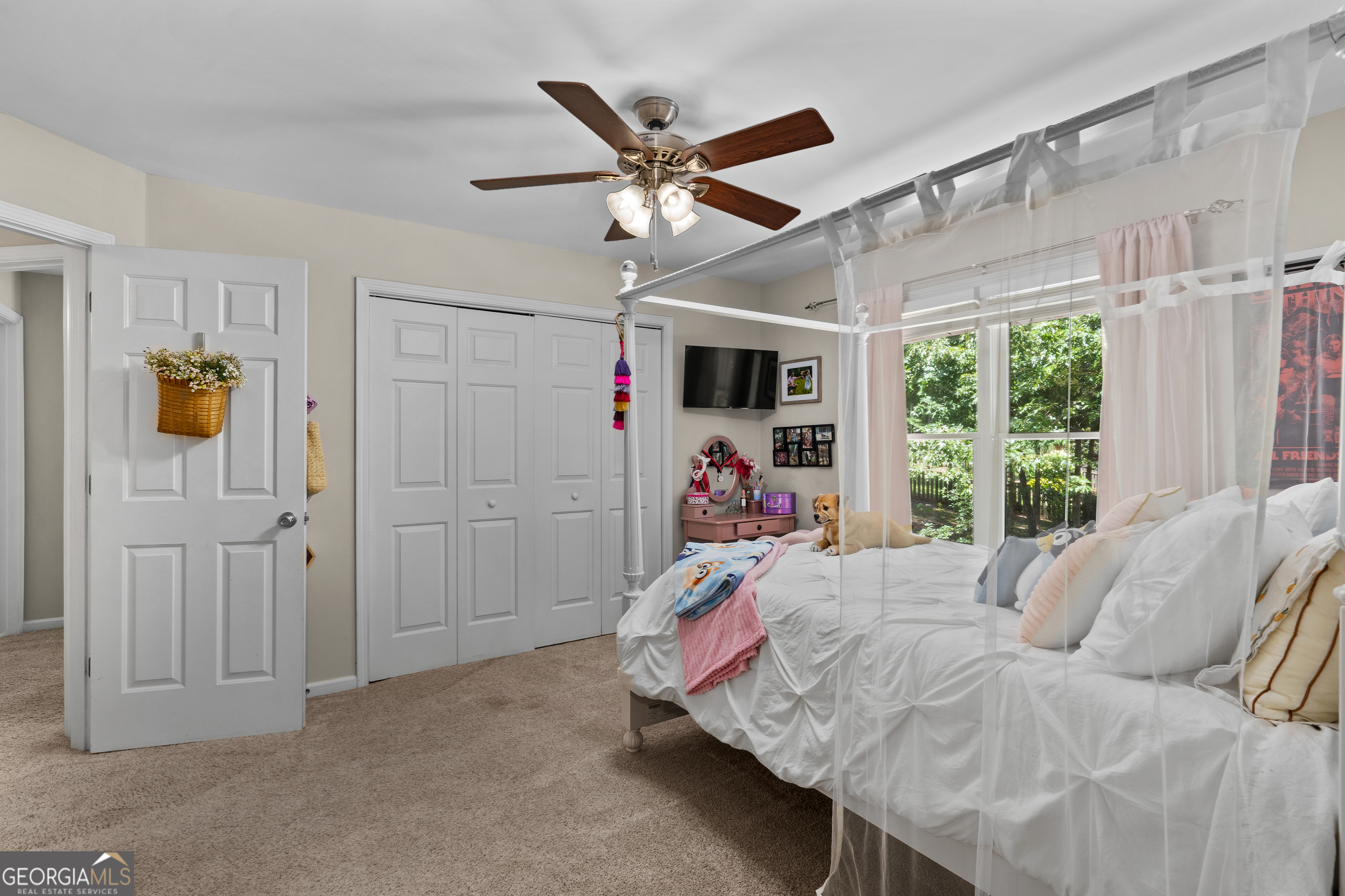 1105 Regiment Drive NW