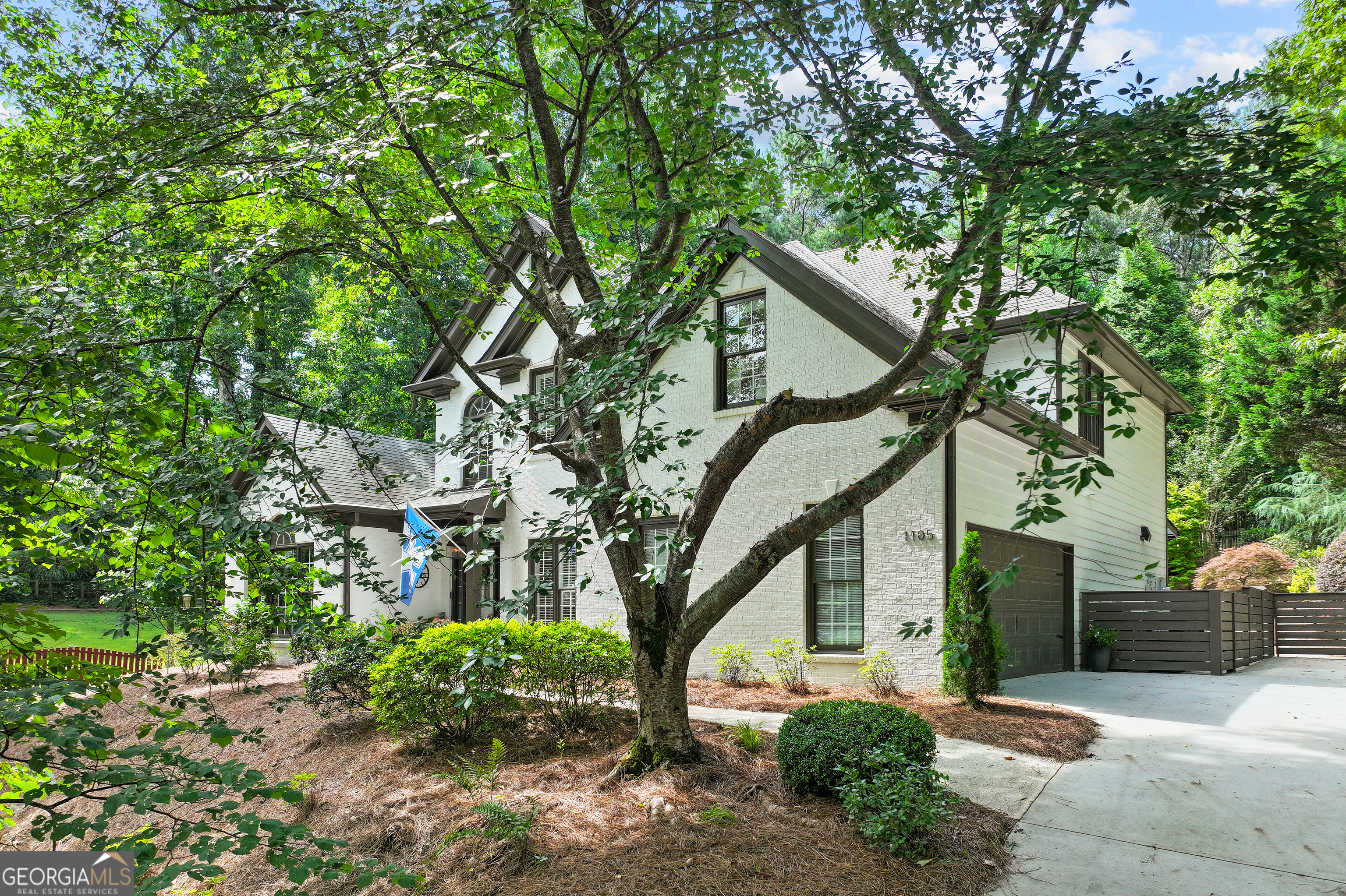 1105 Regiment Drive NW