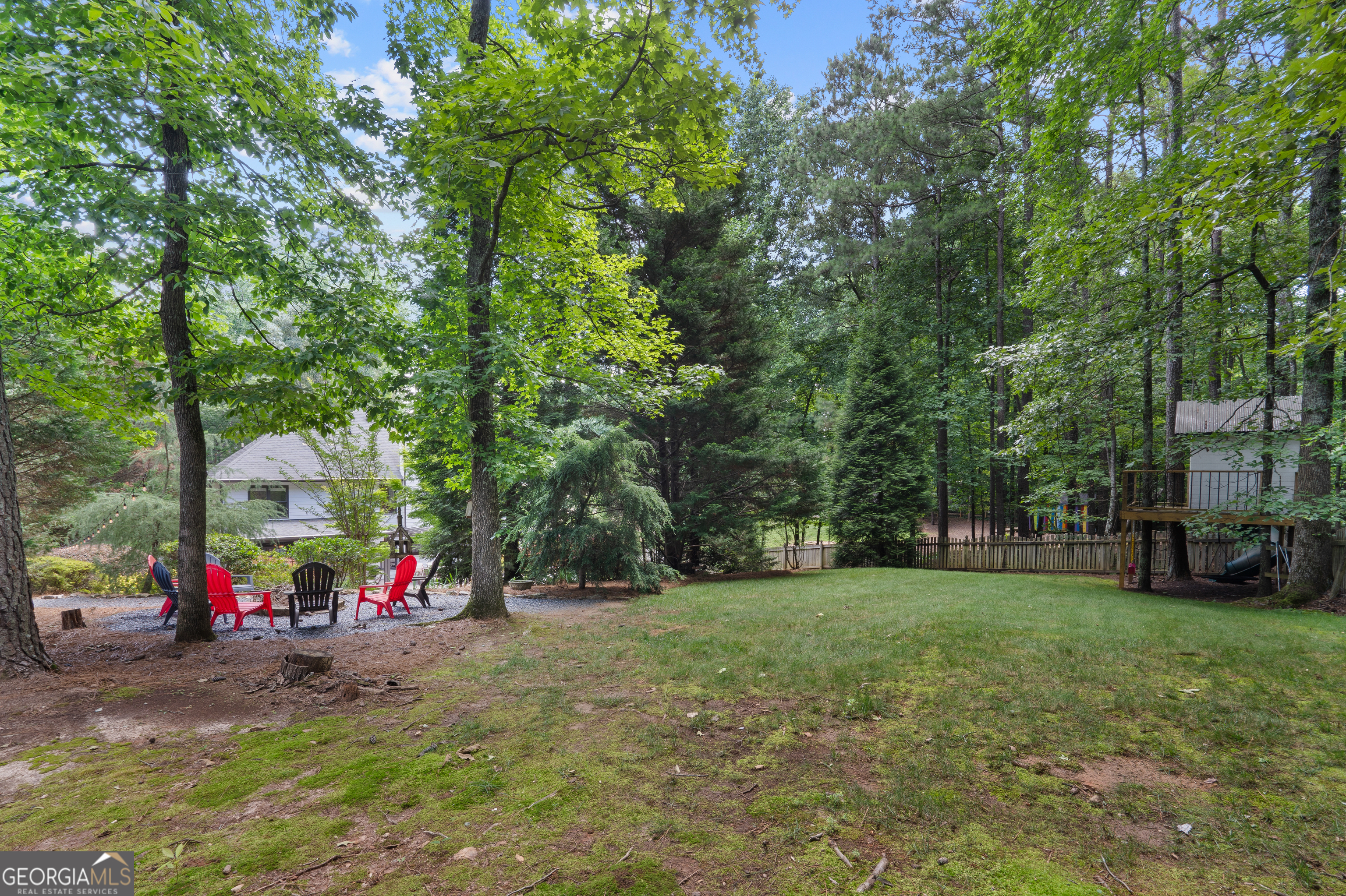 1105 Regiment Drive NW