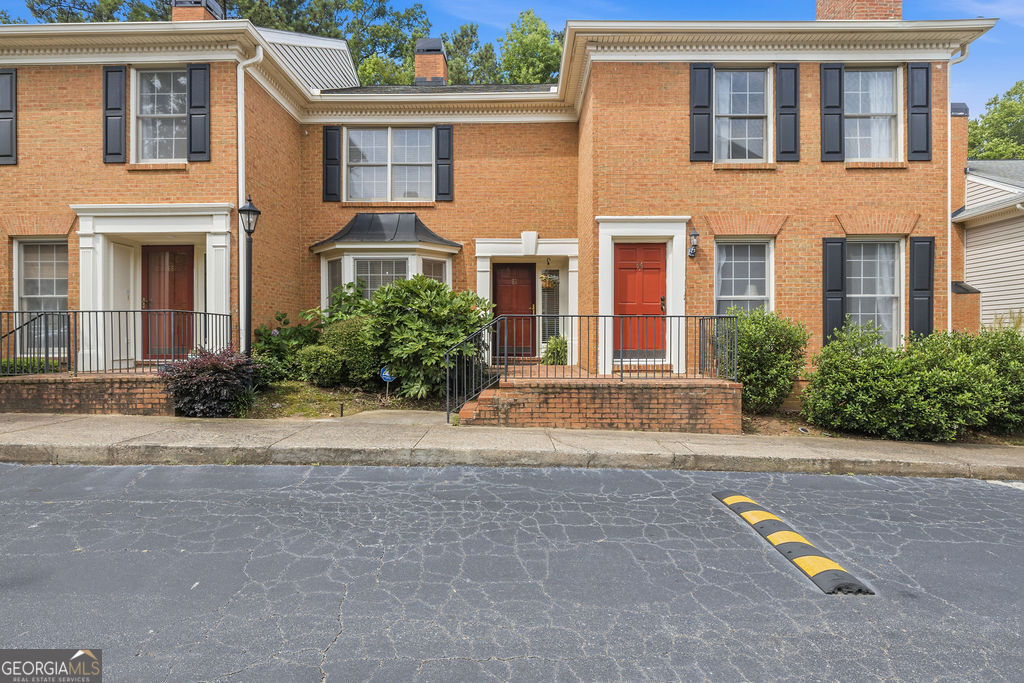 65 Mount Vernon Circle