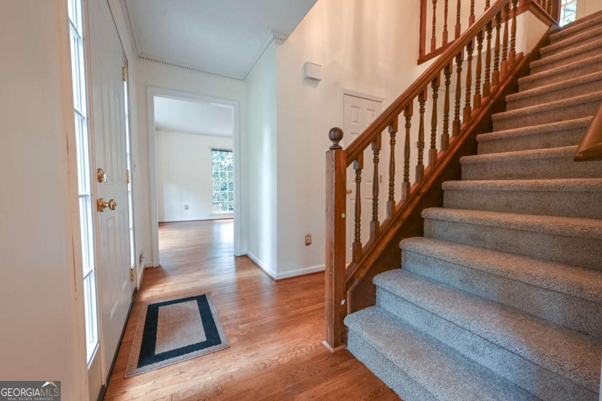 3301 Rae Place
