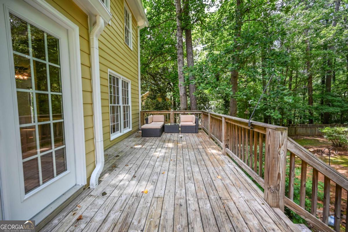 3301 Rae Place