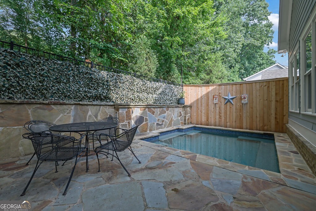 5690 Vineyard Park Trail