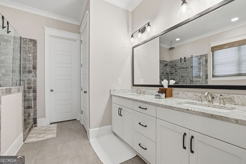 5690 Vineyard Park Trail