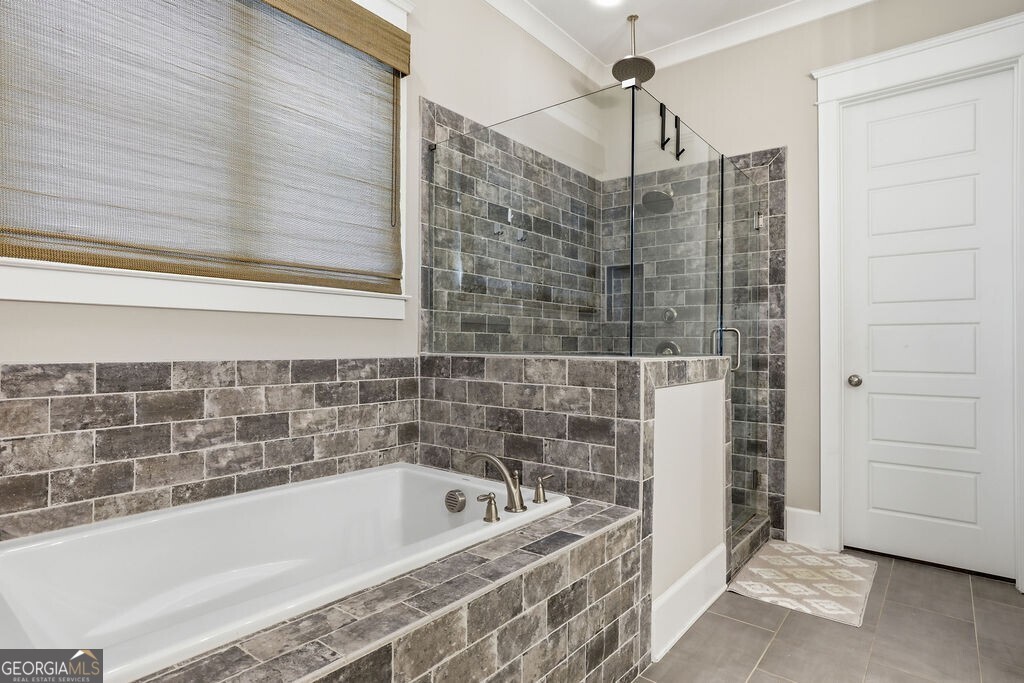 5690 Vineyard Park Trail