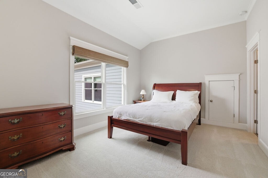 5690 Vineyard Park Trail
