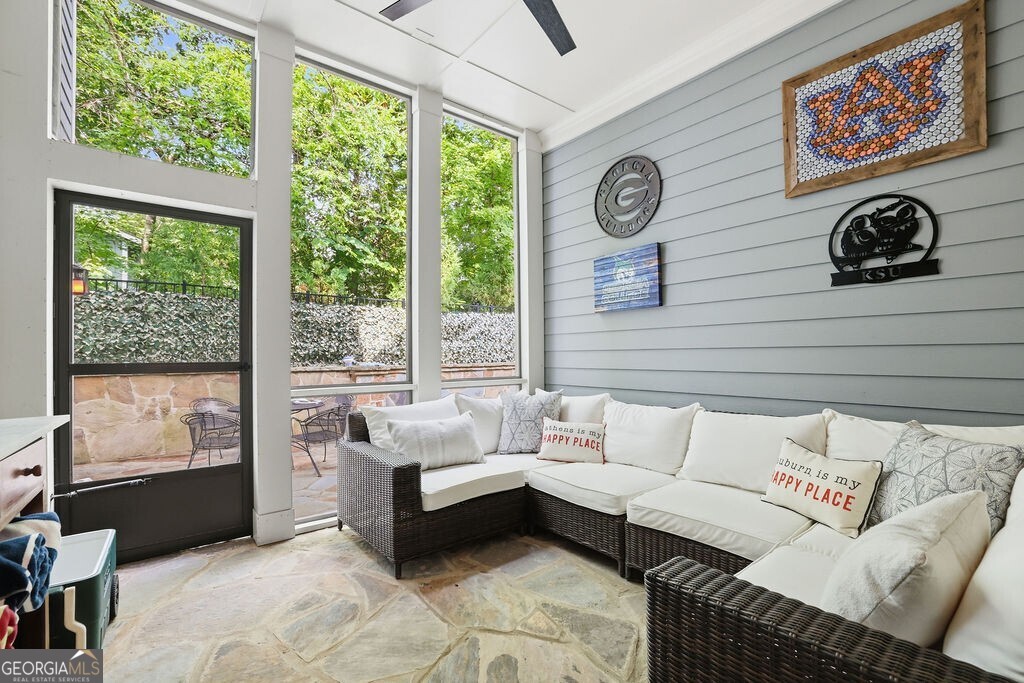 5690 Vineyard Park Trail