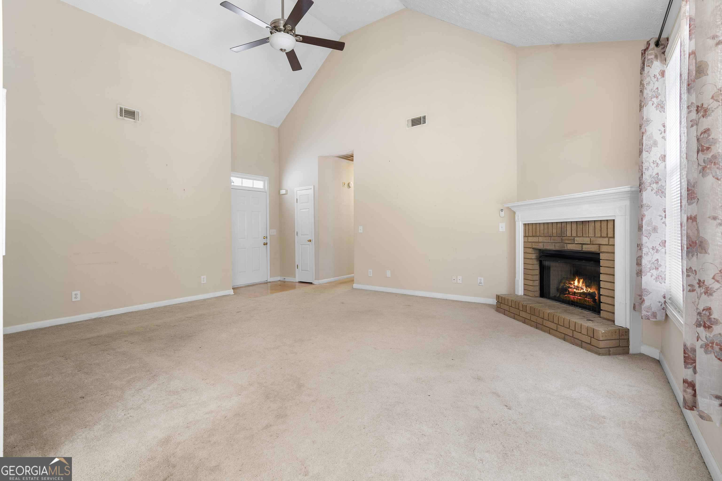 314 Apache Drive
