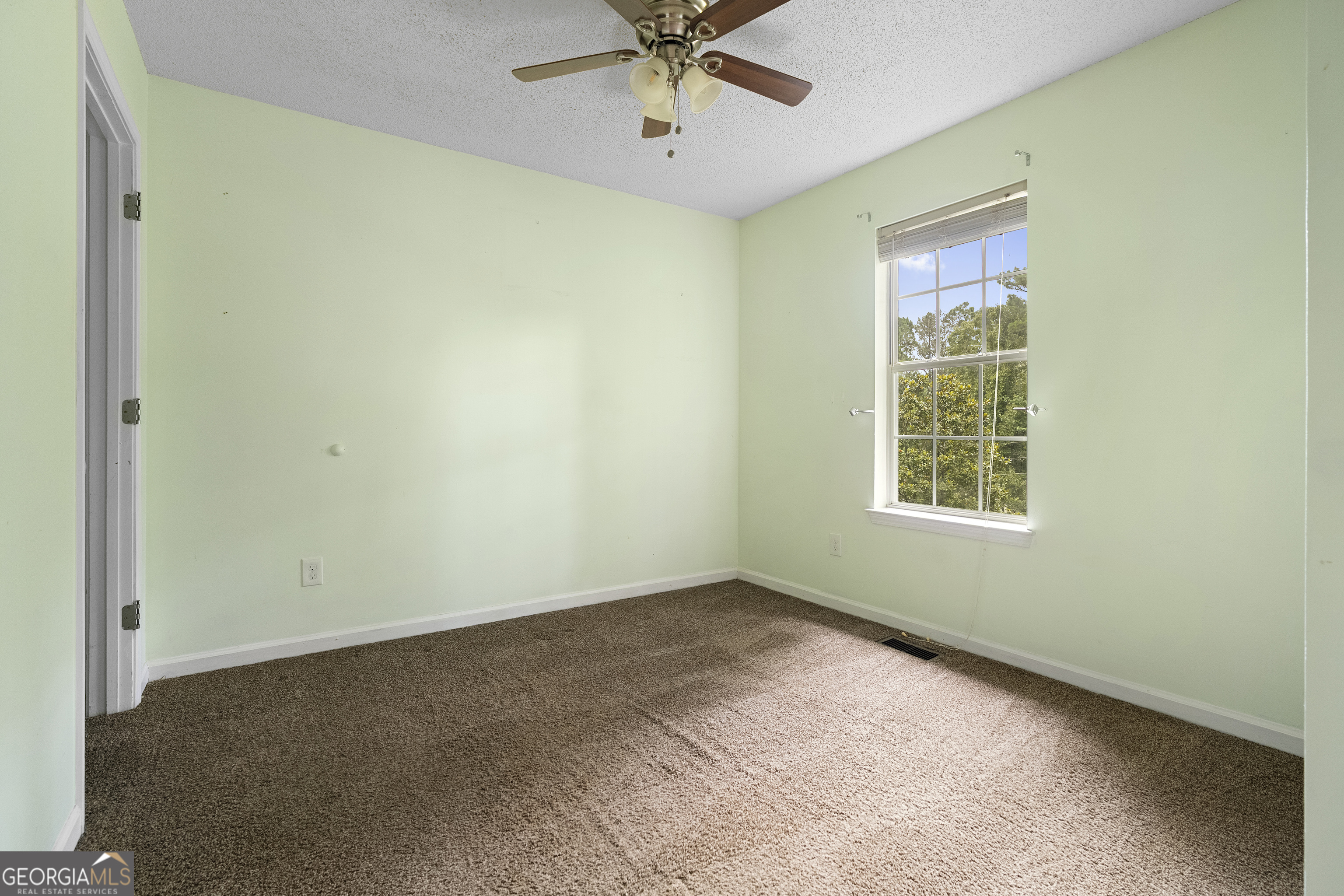 543 Settlers Ridge Lane