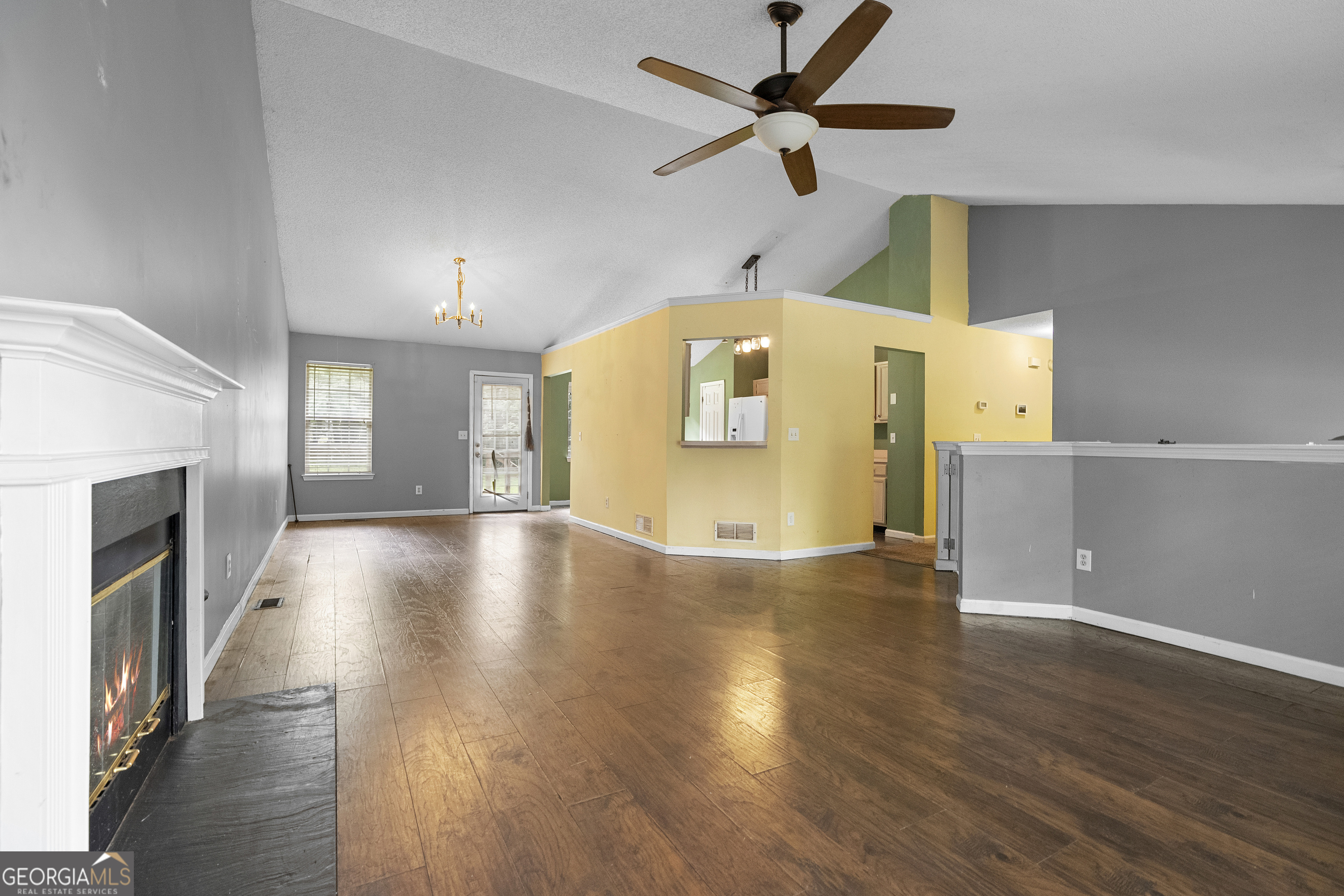 543 Settlers Ridge Lane