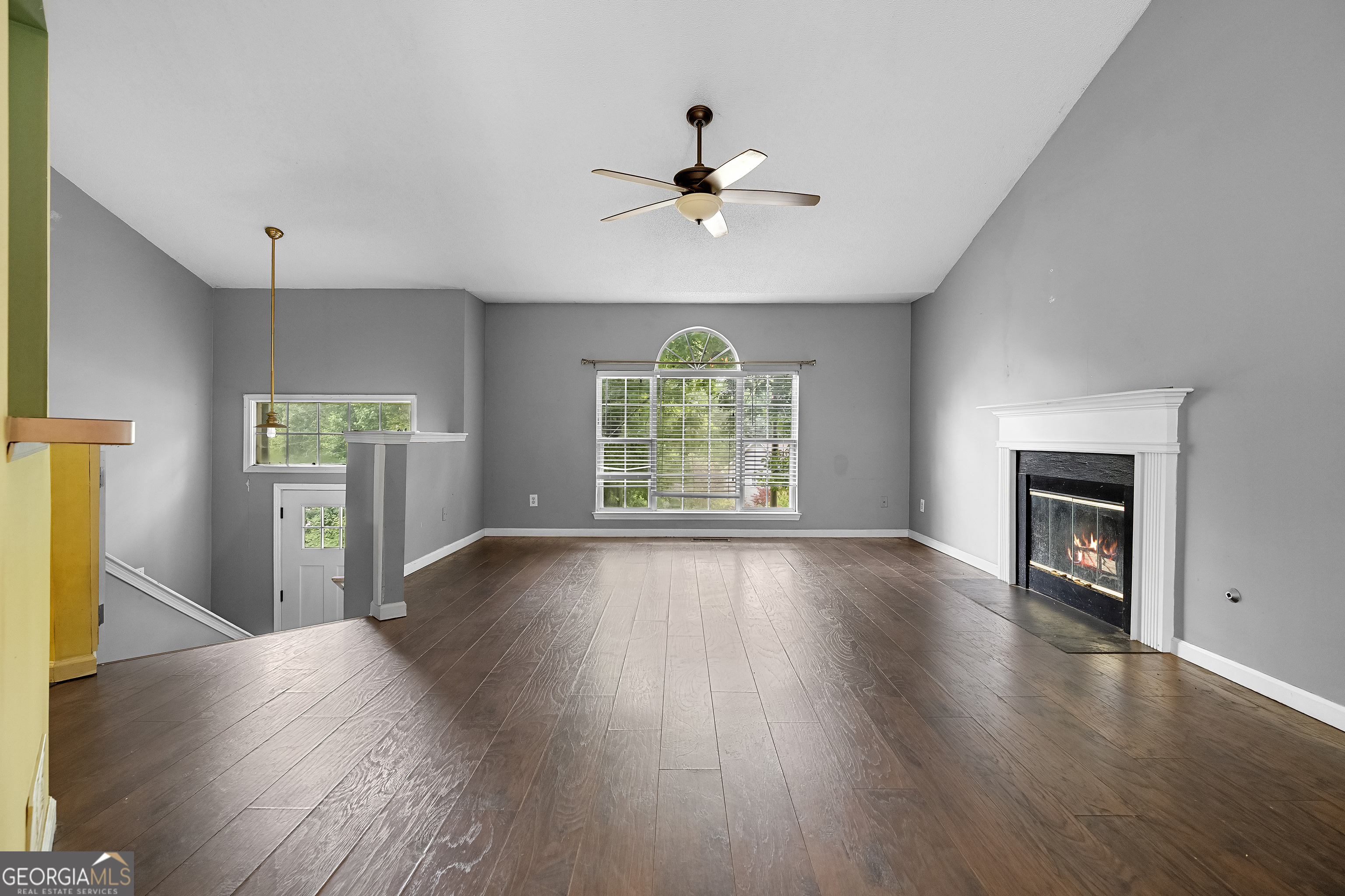 543 Settlers Ridge Lane