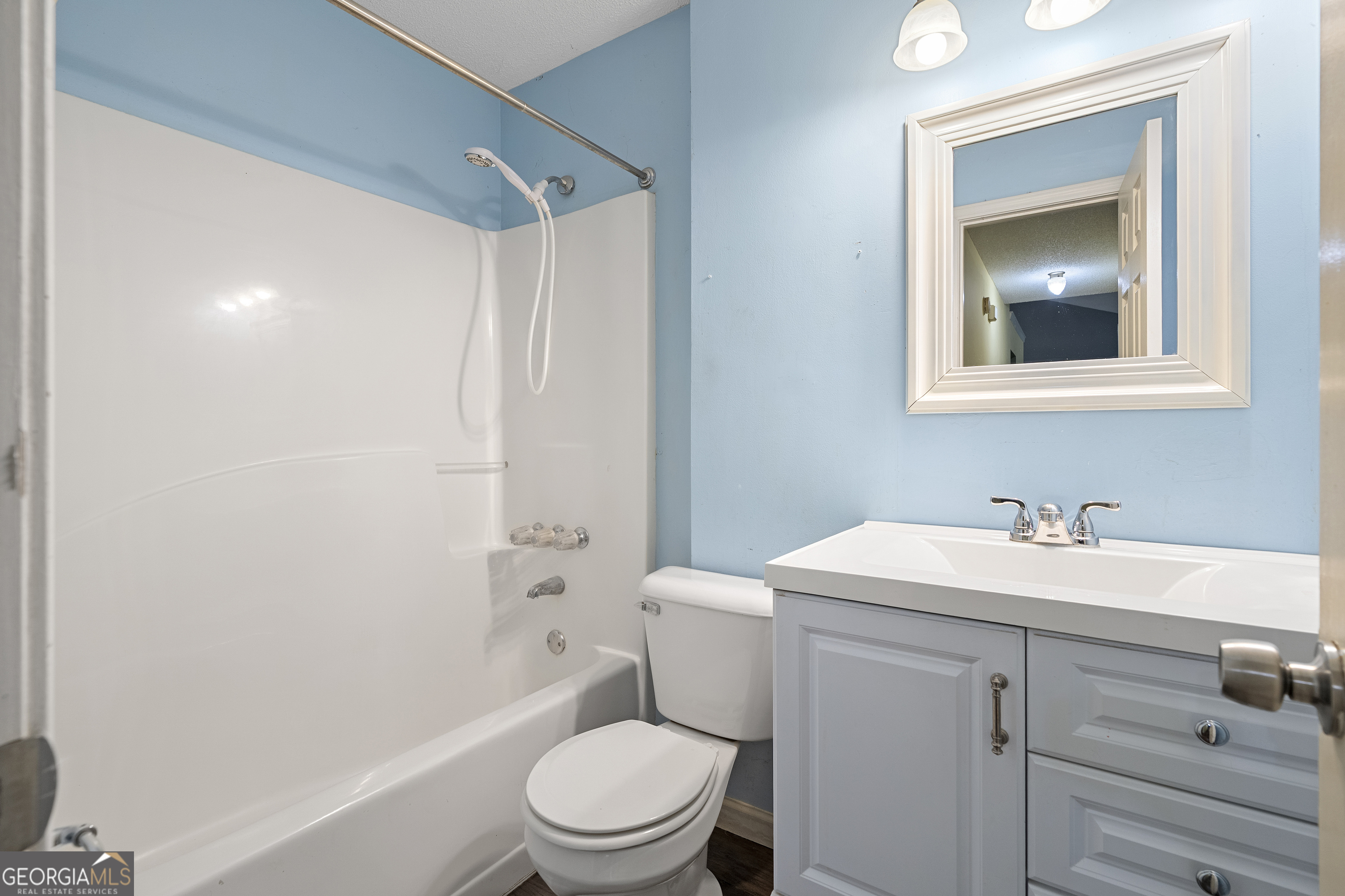 543 Settlers Ridge Lane