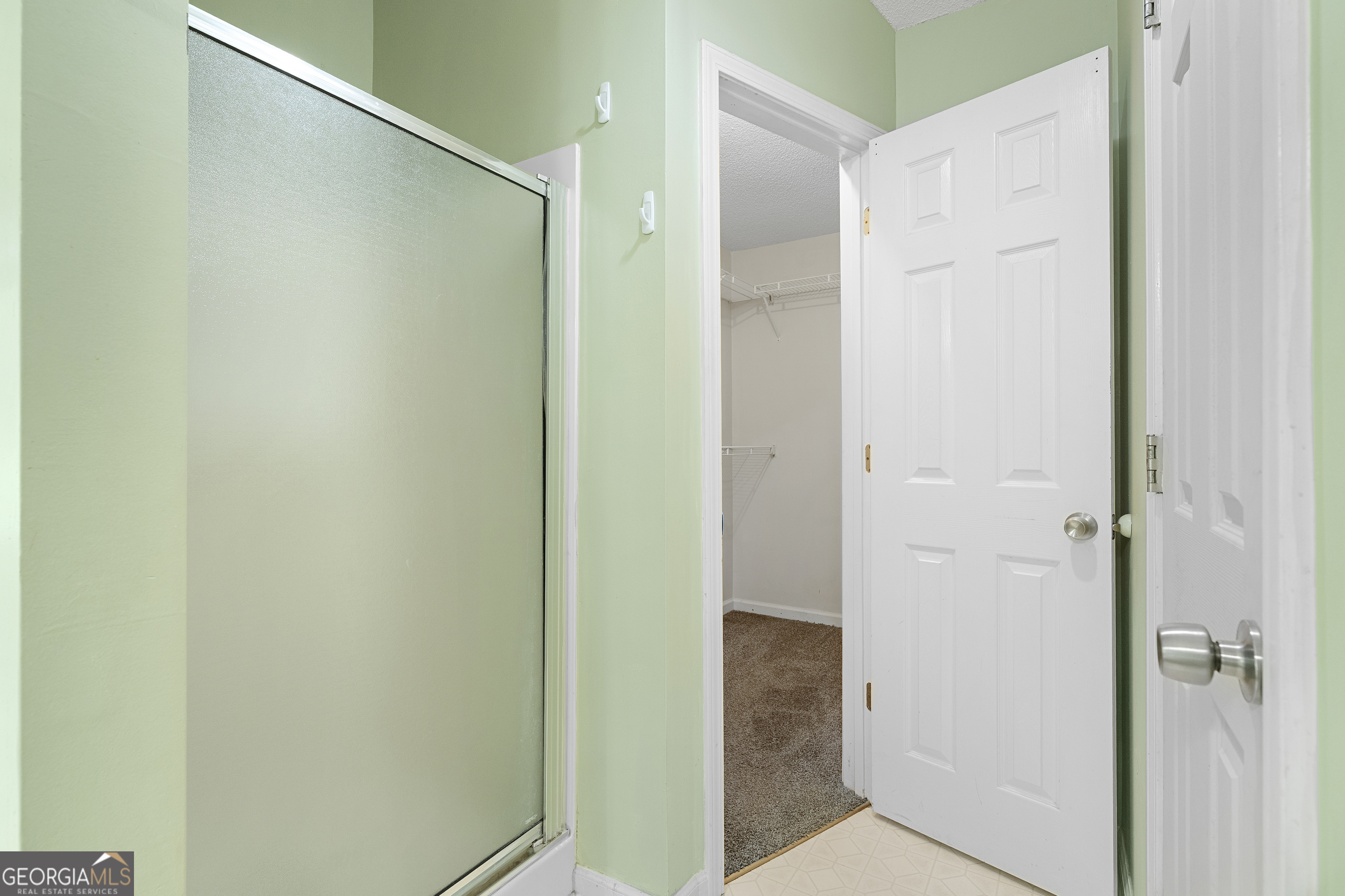 543 Settlers Ridge Lane