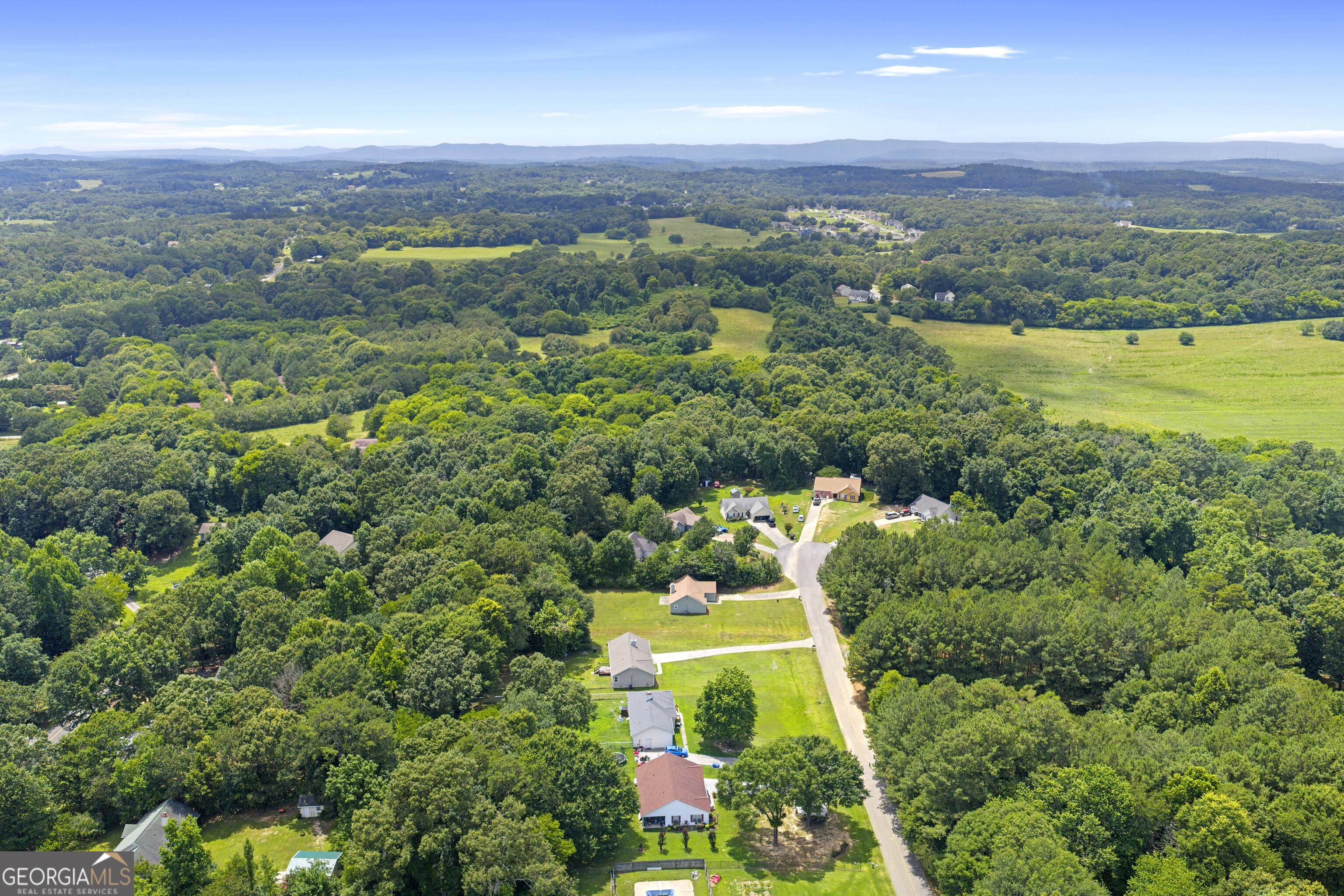 142 Doe Lane SE
