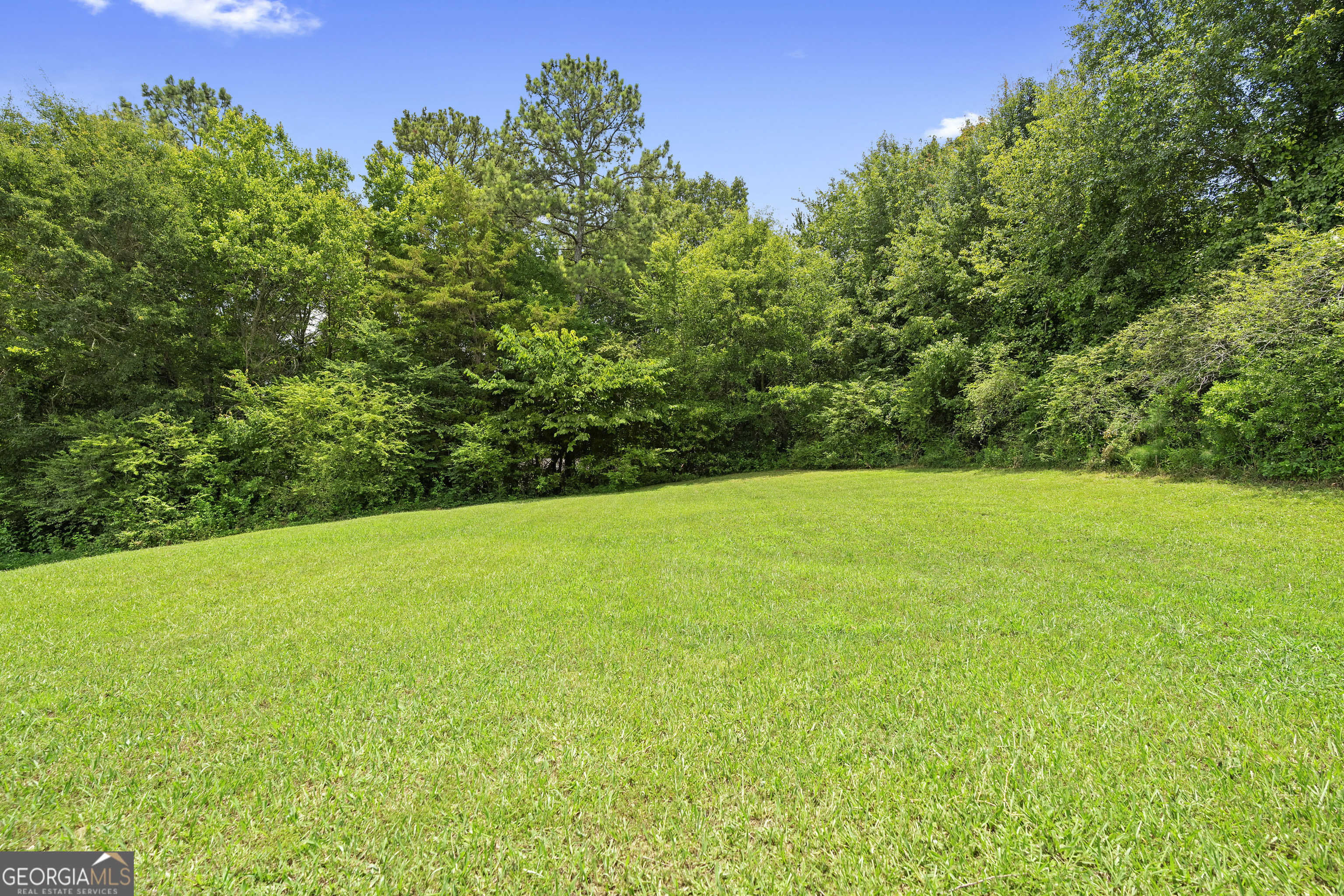 142 Doe Lane SE