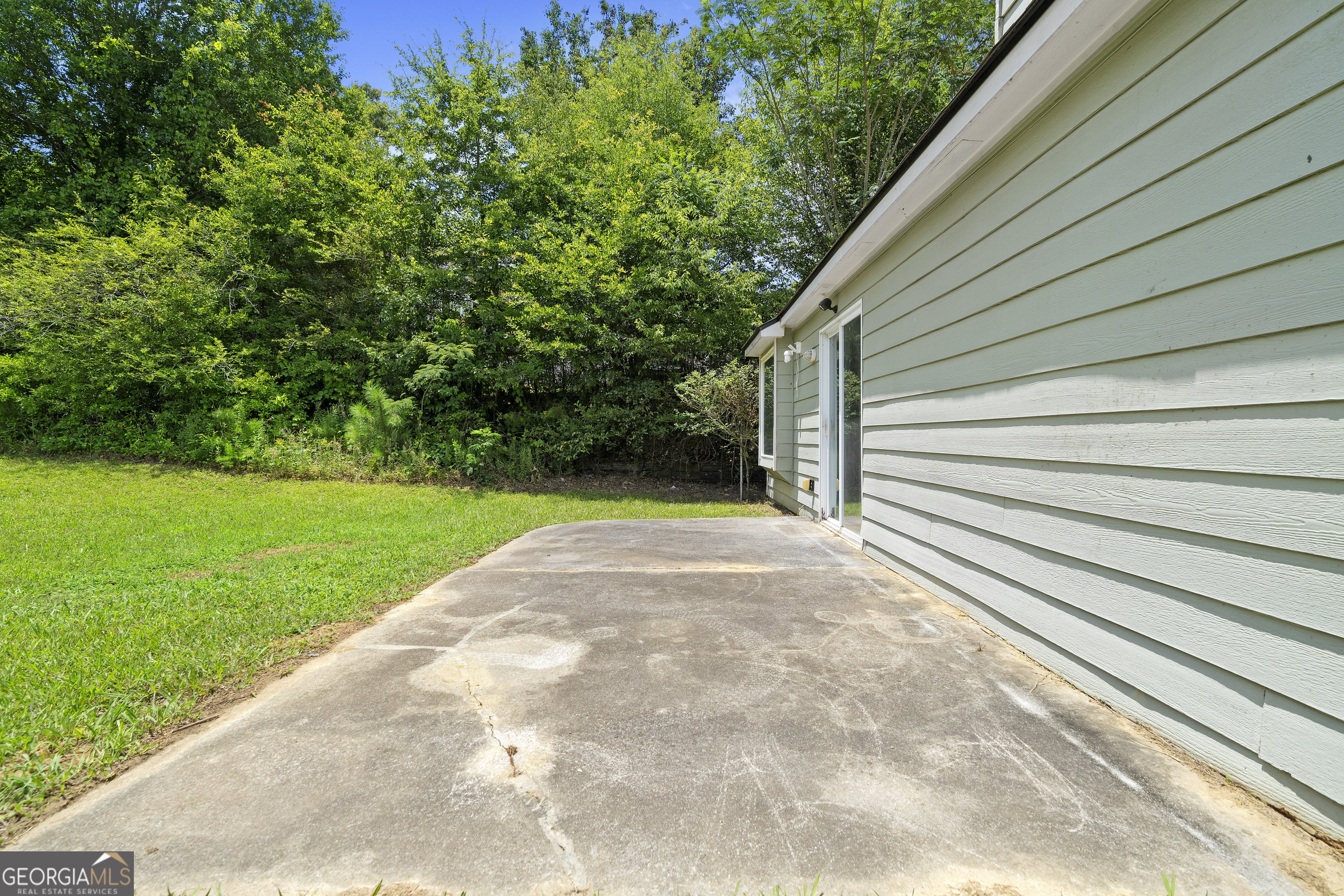 142 Doe Lane SE