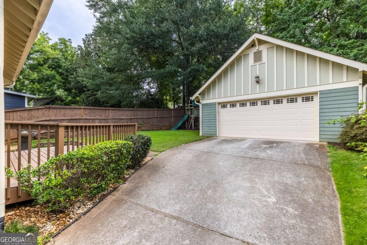 178 Watson Circle SE