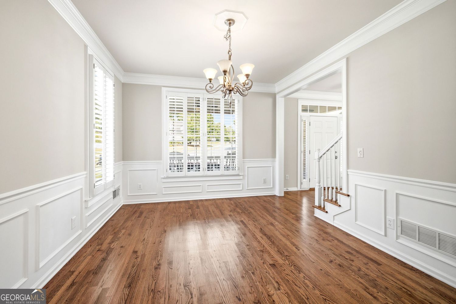 7327 Rocking Chair Lane