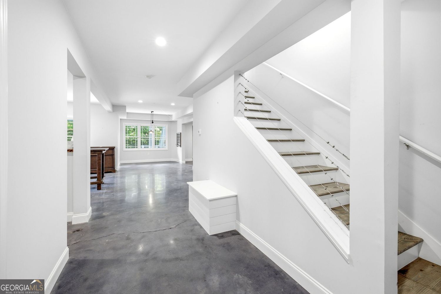 7327 Rocking Chair Lane