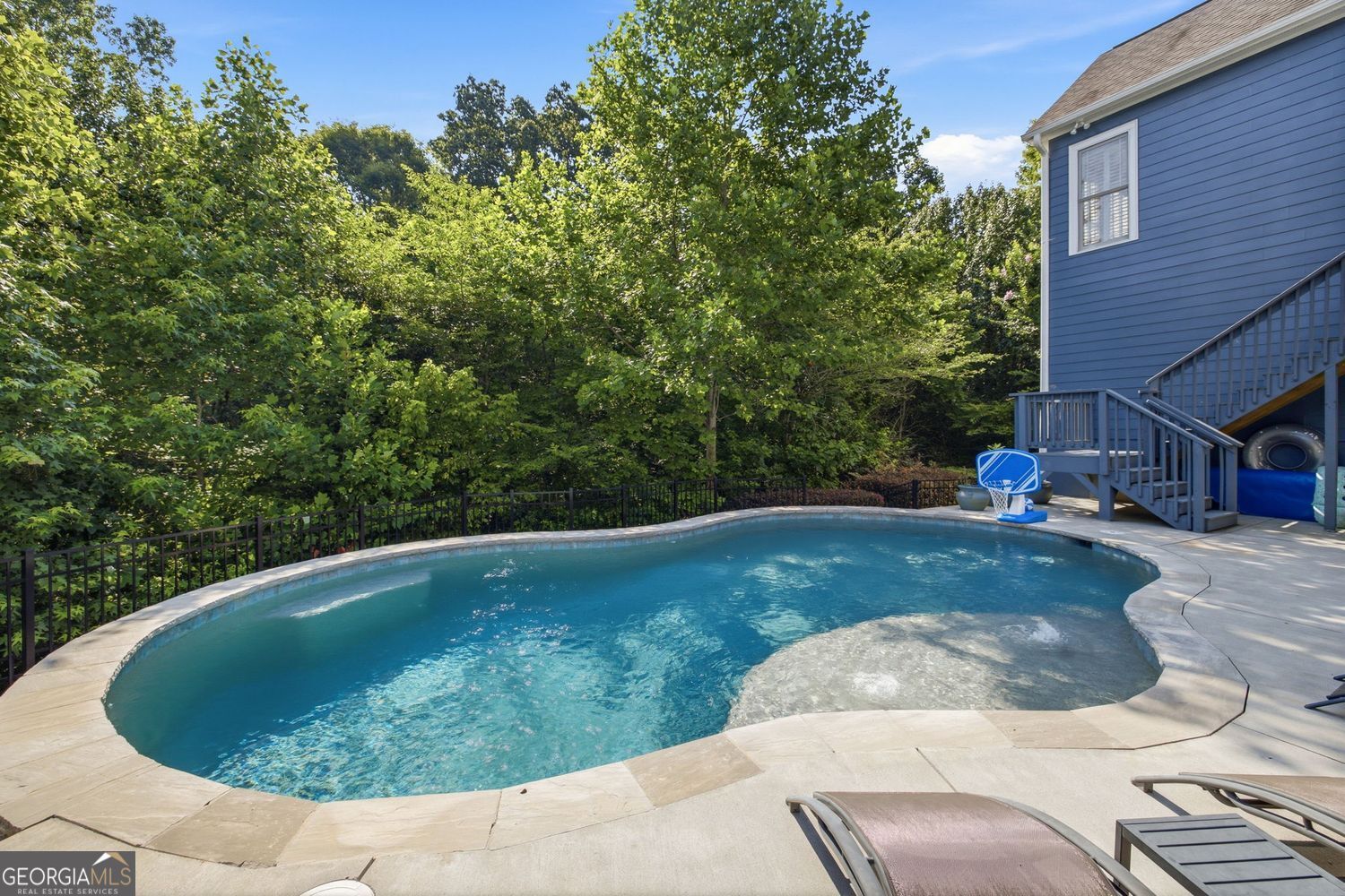 7327 Rocking Chair Lane